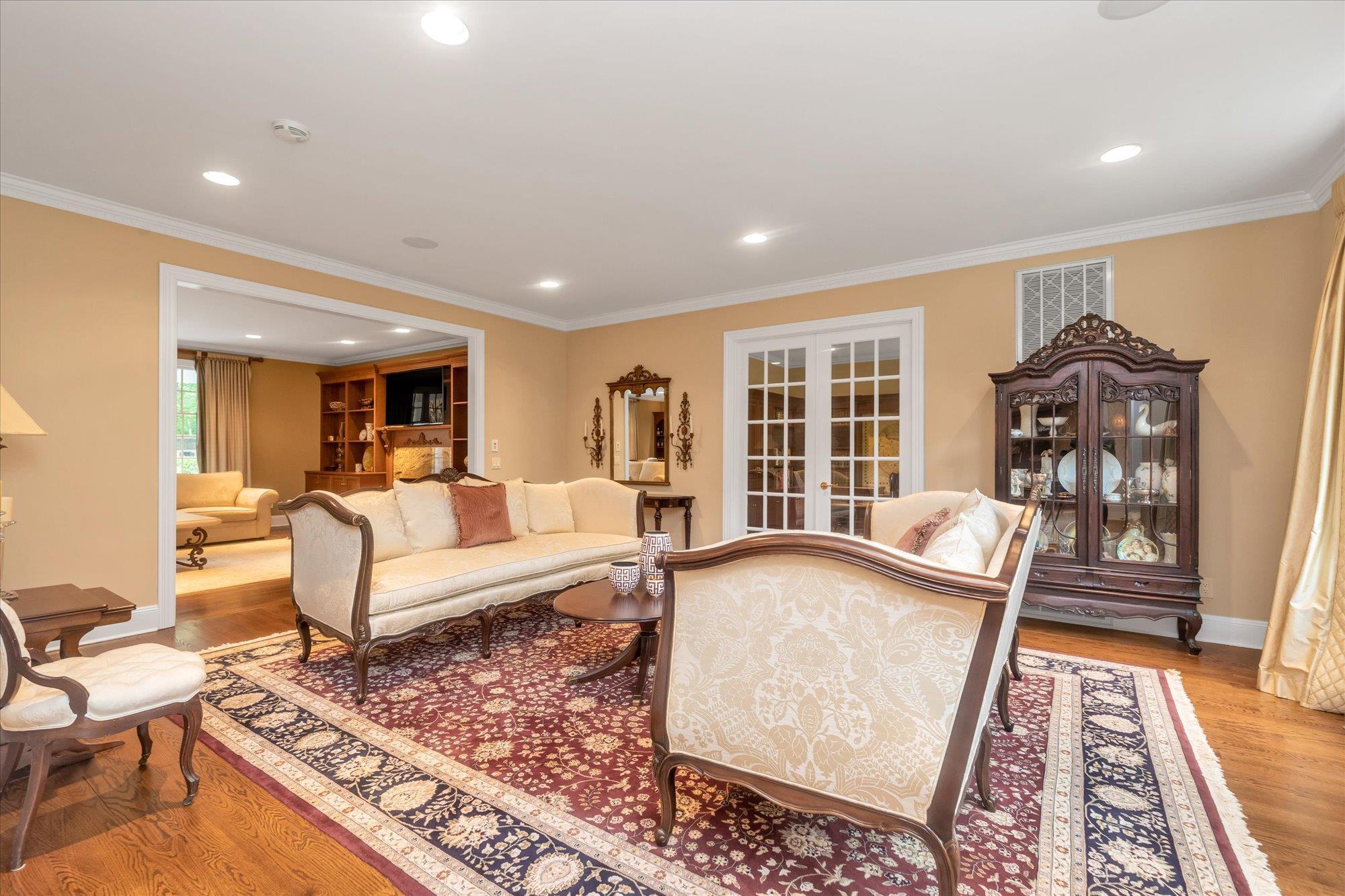 Single Family Geralind  Nassau County, NY 11791, MLS-865802-3