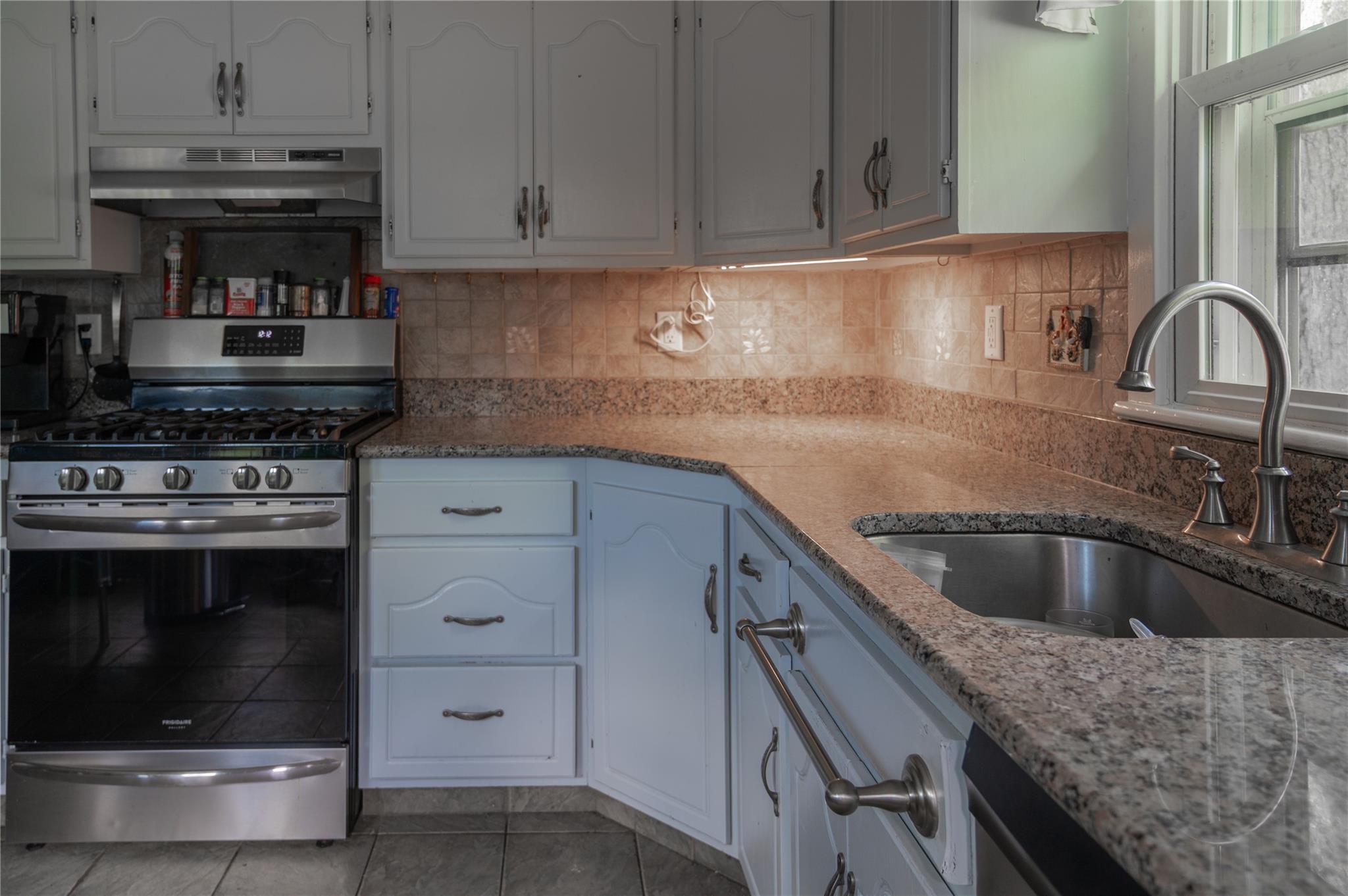 Single Family Eagle Valley  Rockland County, NY 10974, MLS-865816-22
