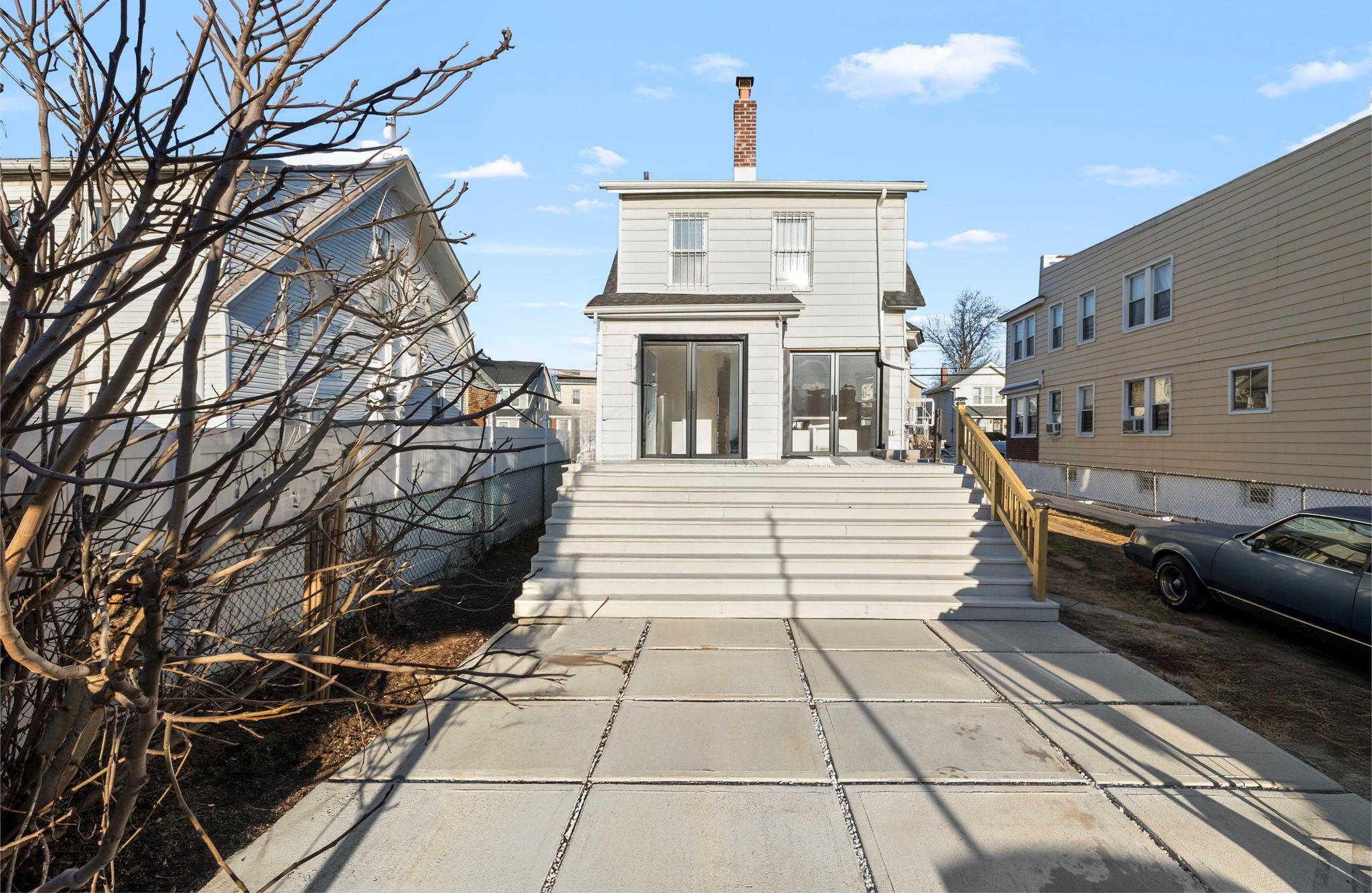 Single Family 121st  Queens, NY 11420, MLS-865828-17