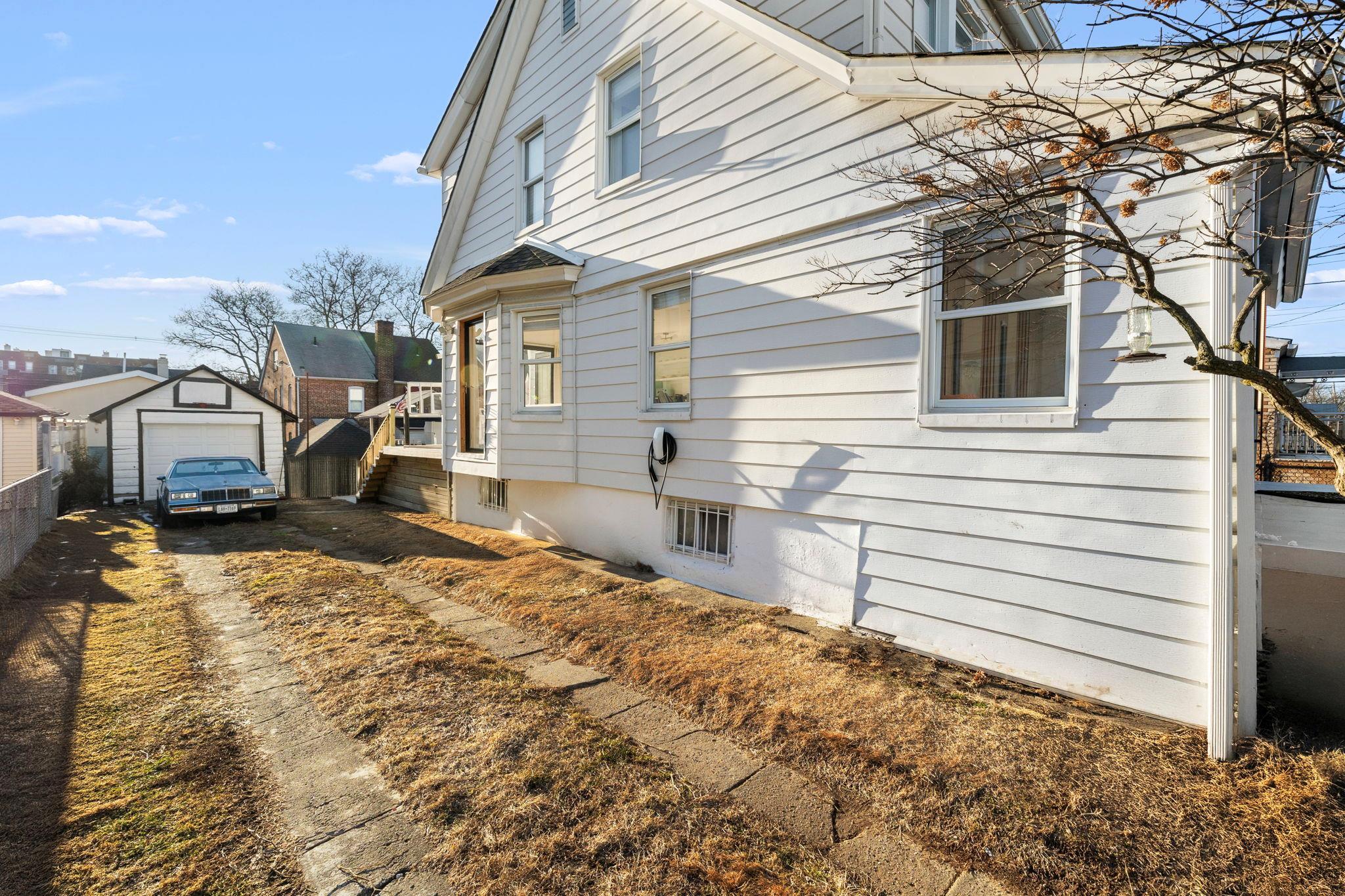 Single Family 121st  Queens, NY 11420, MLS-865828-19