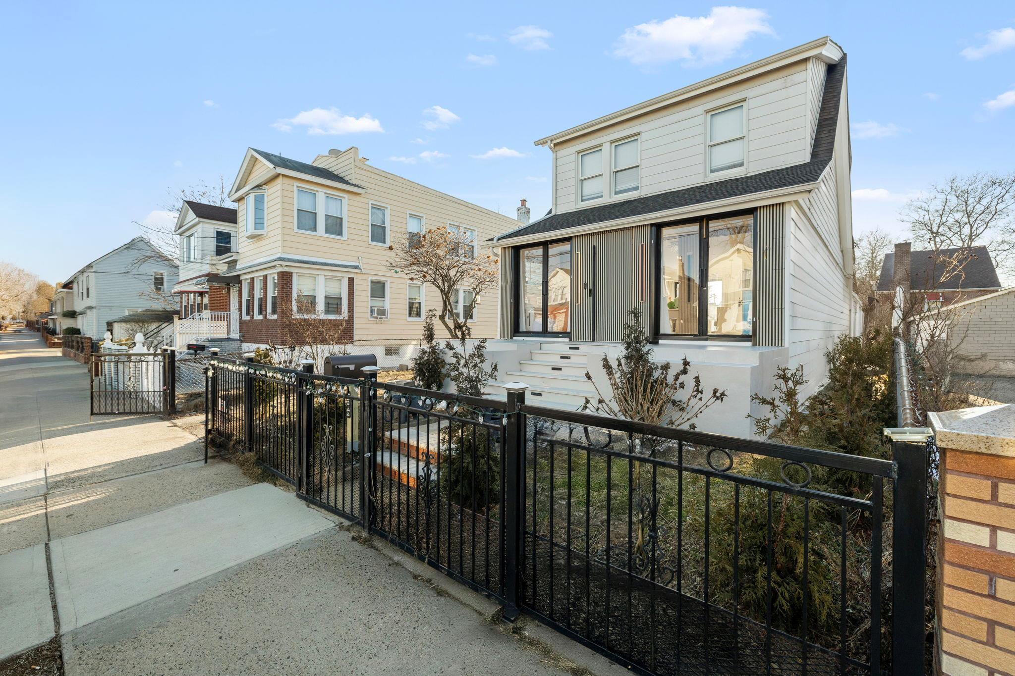 Single Family 121st  Queens, NY 11420, MLS-865828-3