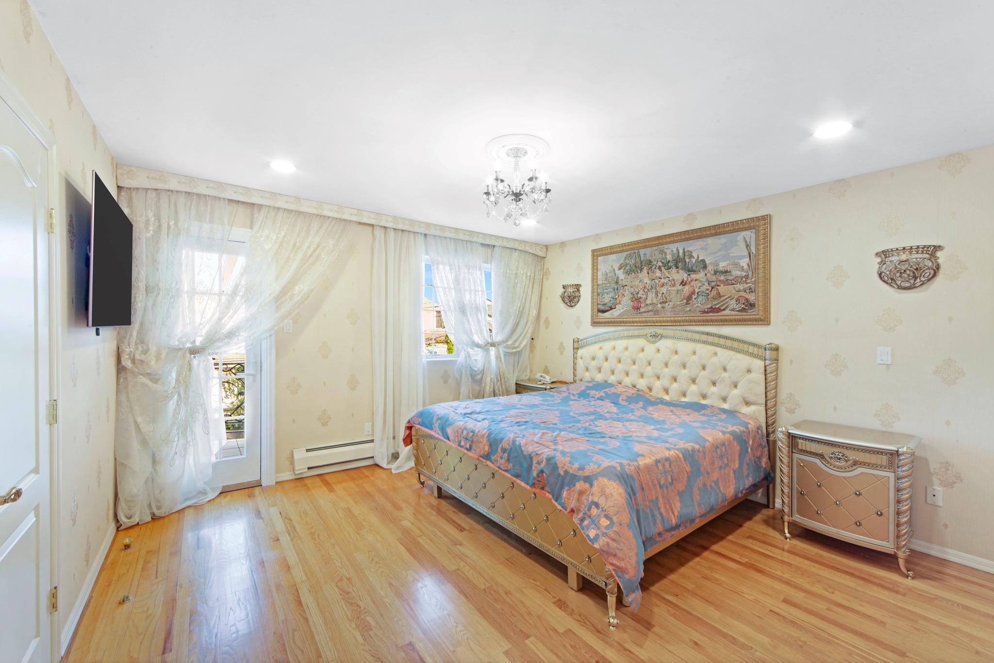 Single Family Dover  Brooklyn, NY 11235, MLS-865858-6
