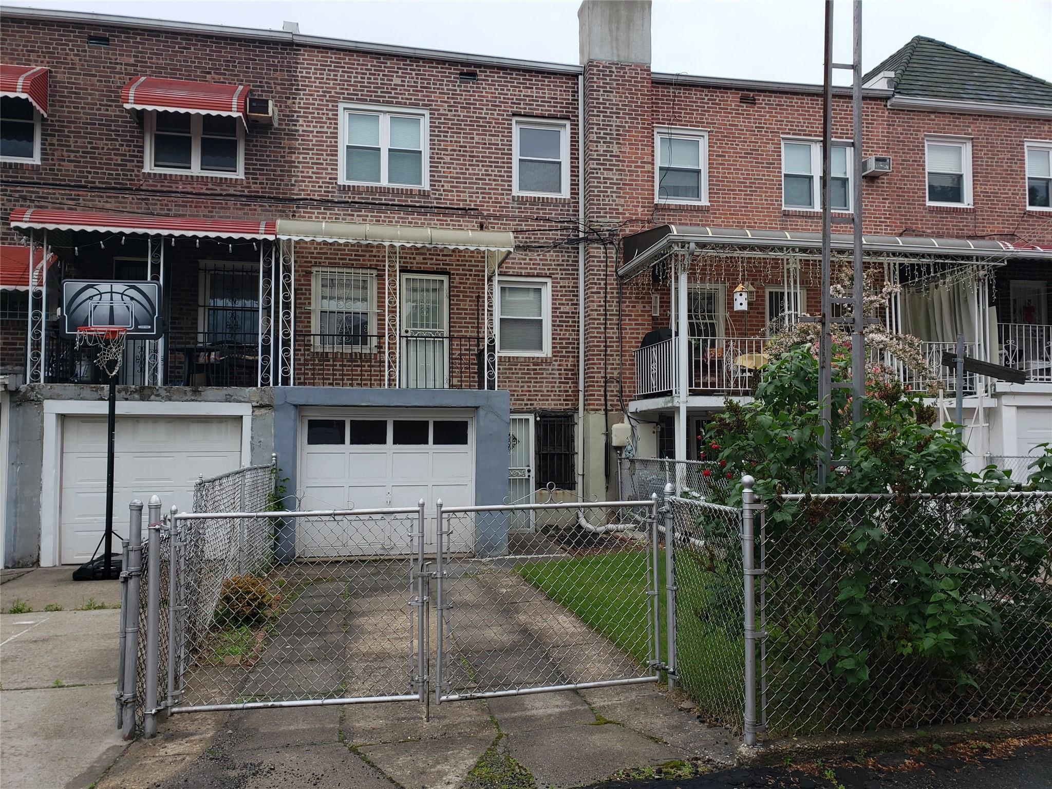 Single Family 84th Queens, NY 11379, MLS-865862-17