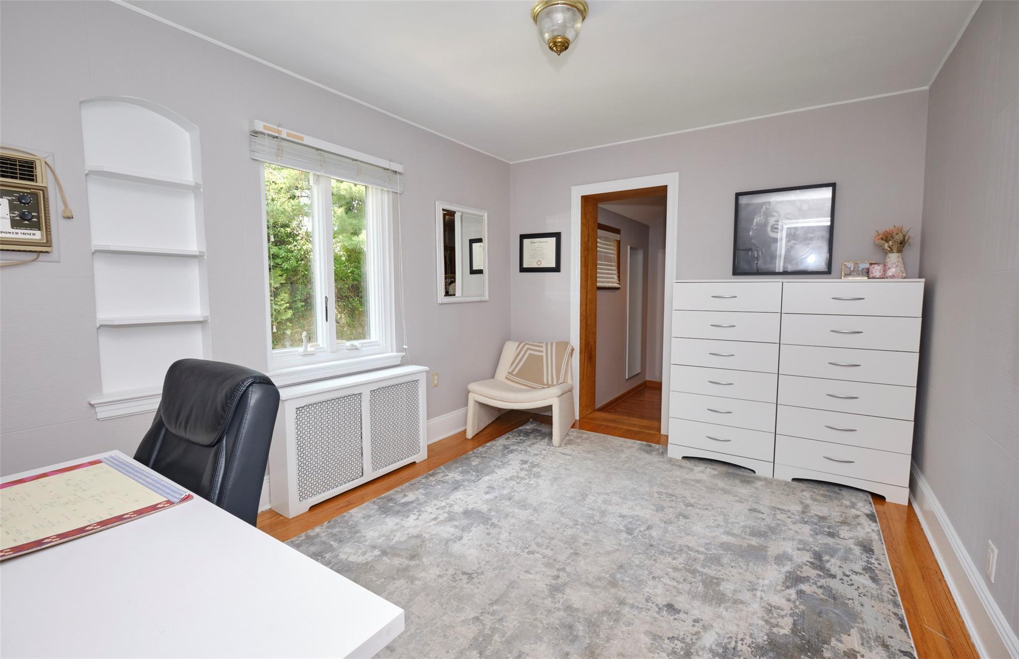 Single Family Deepdale  Nassau County, NY 11030, MLS-865912-21