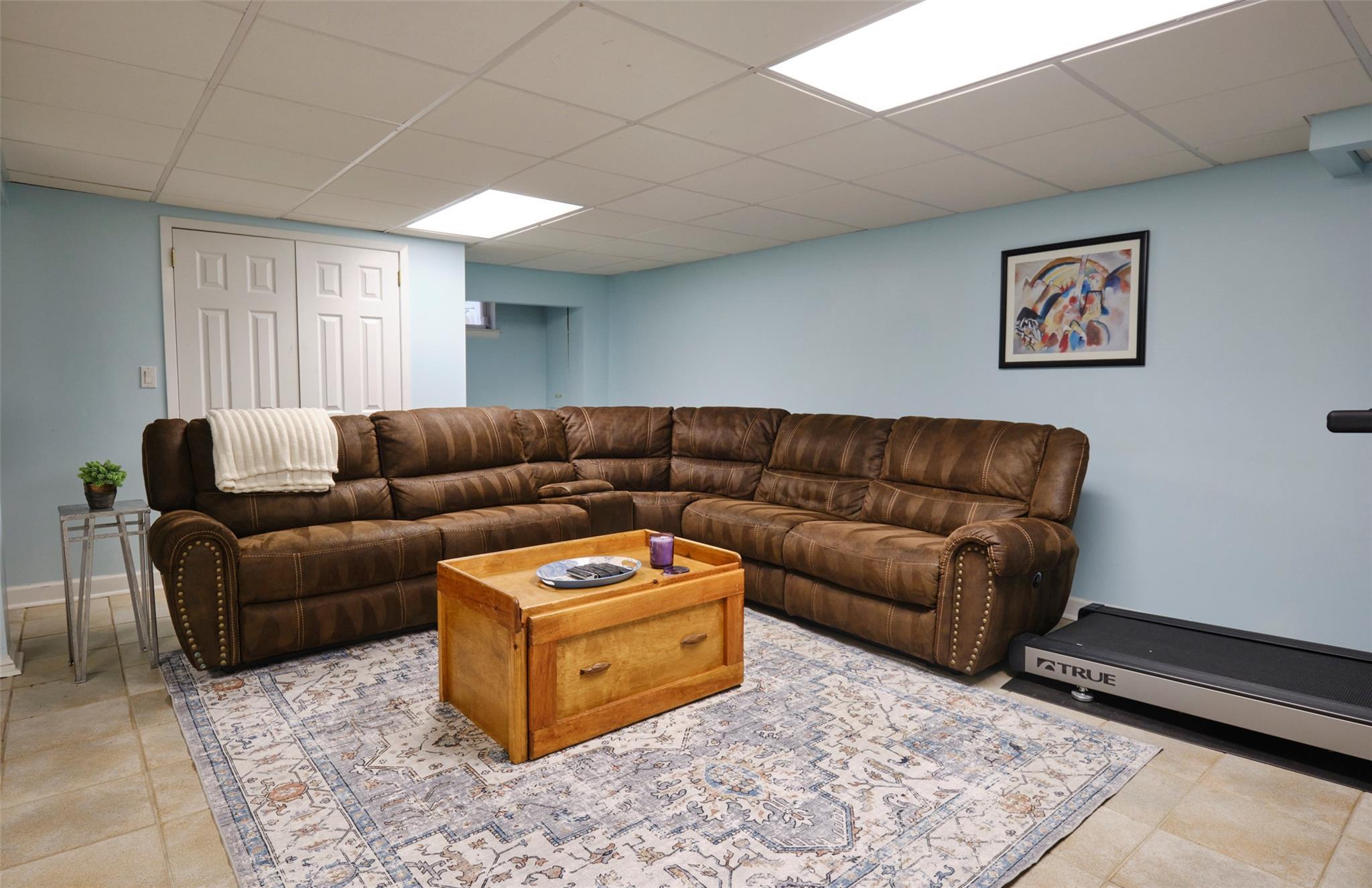 Single Family Deepdale  Nassau County, NY 11030, MLS-865912-24