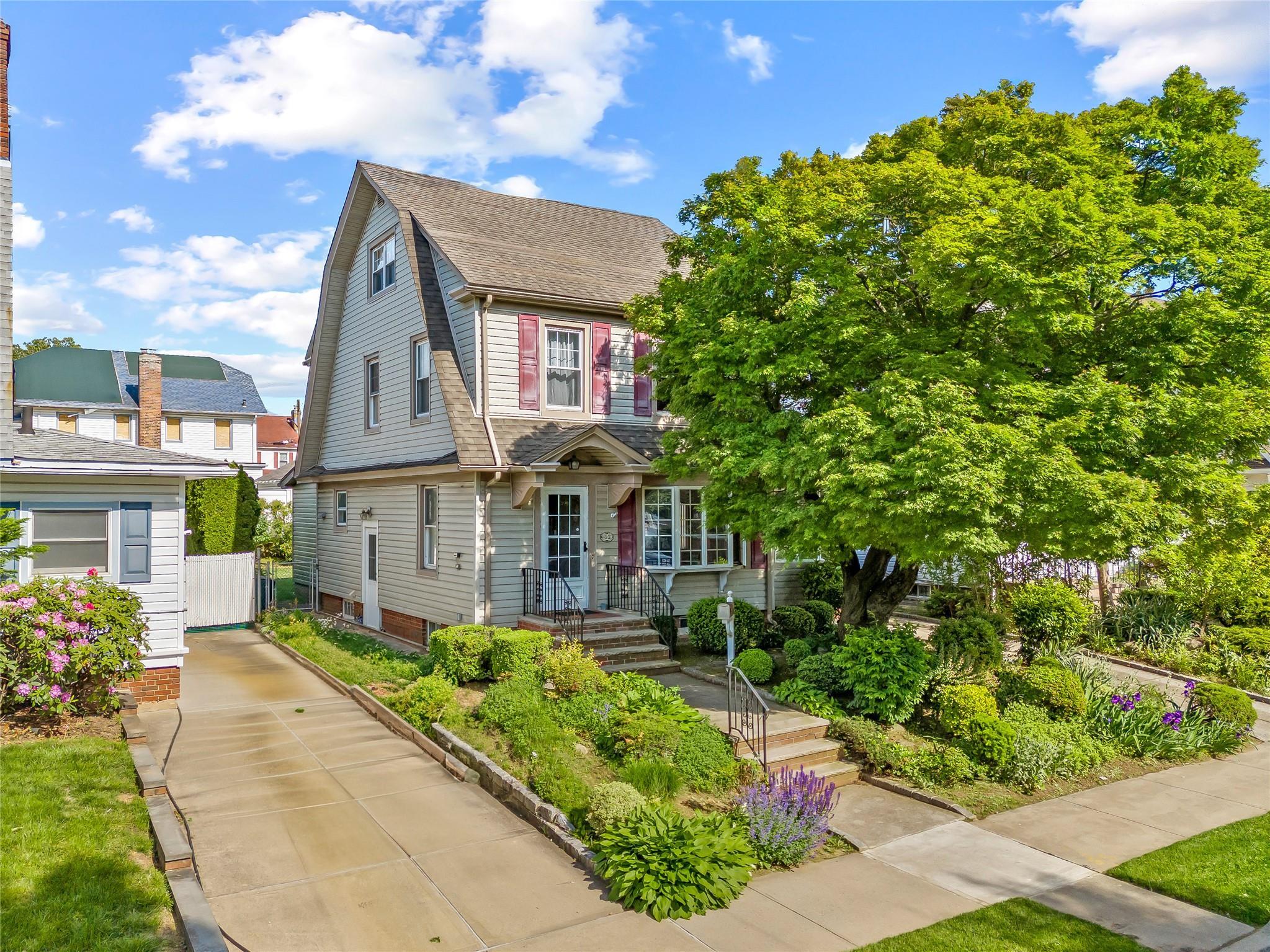 Single Family 169th  Queens, NY 11358, MLS-865920-27