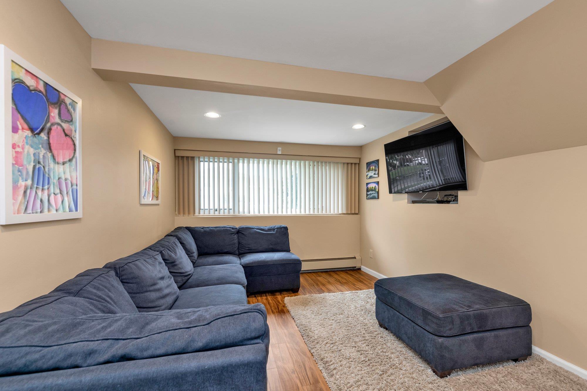 Single Family Alan  Nassau County, NY 11803, MLS-865935-11