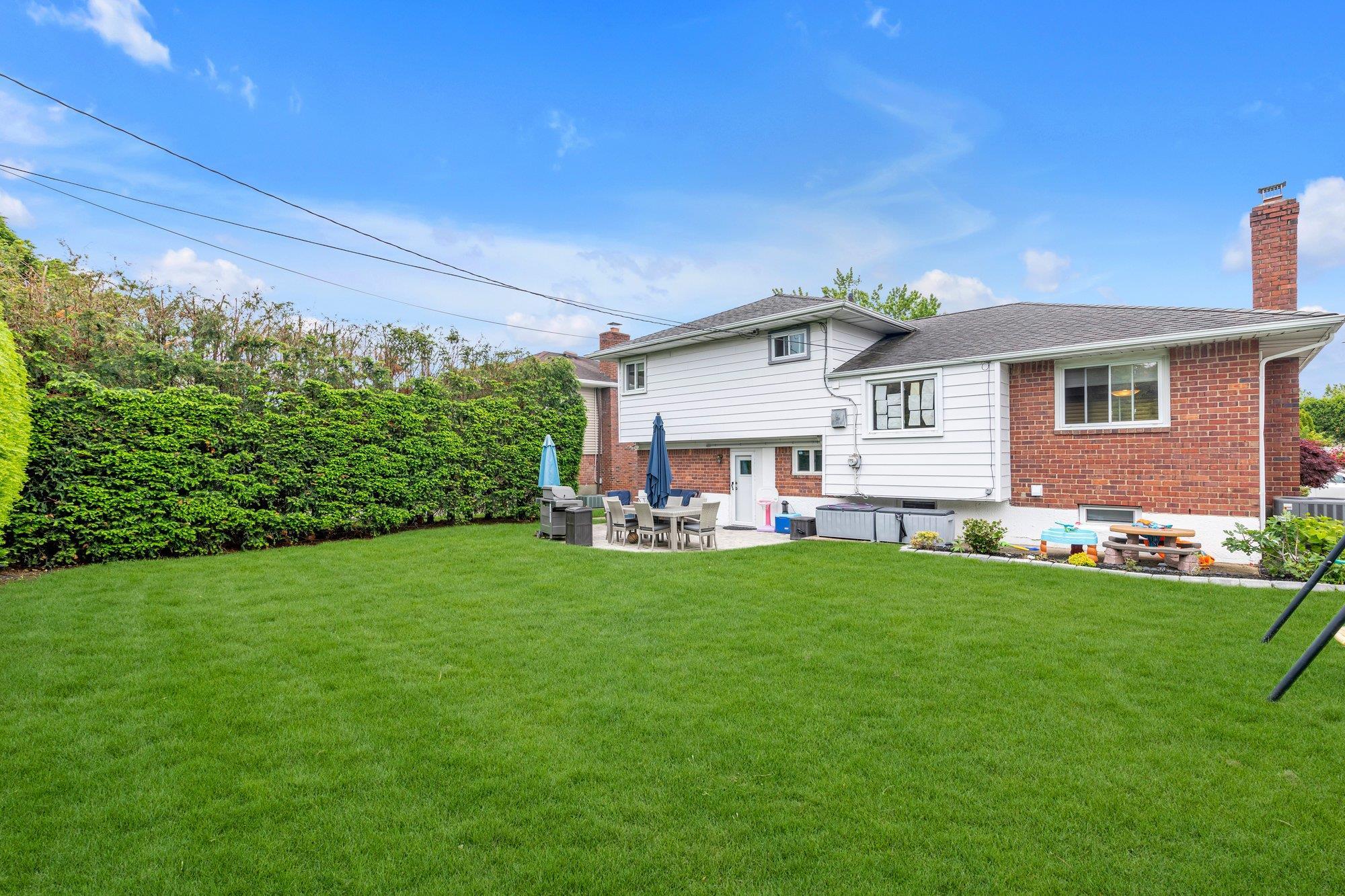 Single Family Alan  Nassau County, NY 11803, MLS-865935-23