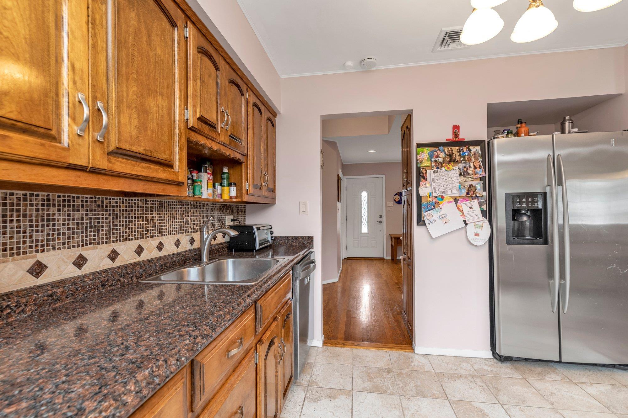 Single Family Alan  Nassau County, NY 11803, MLS-865935-9