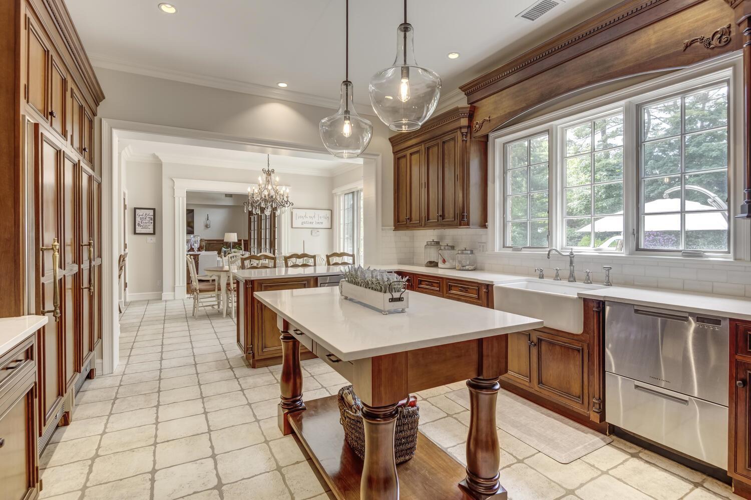Single Family Elderfields  Nassau County, NY 11030, MLS-865943-9