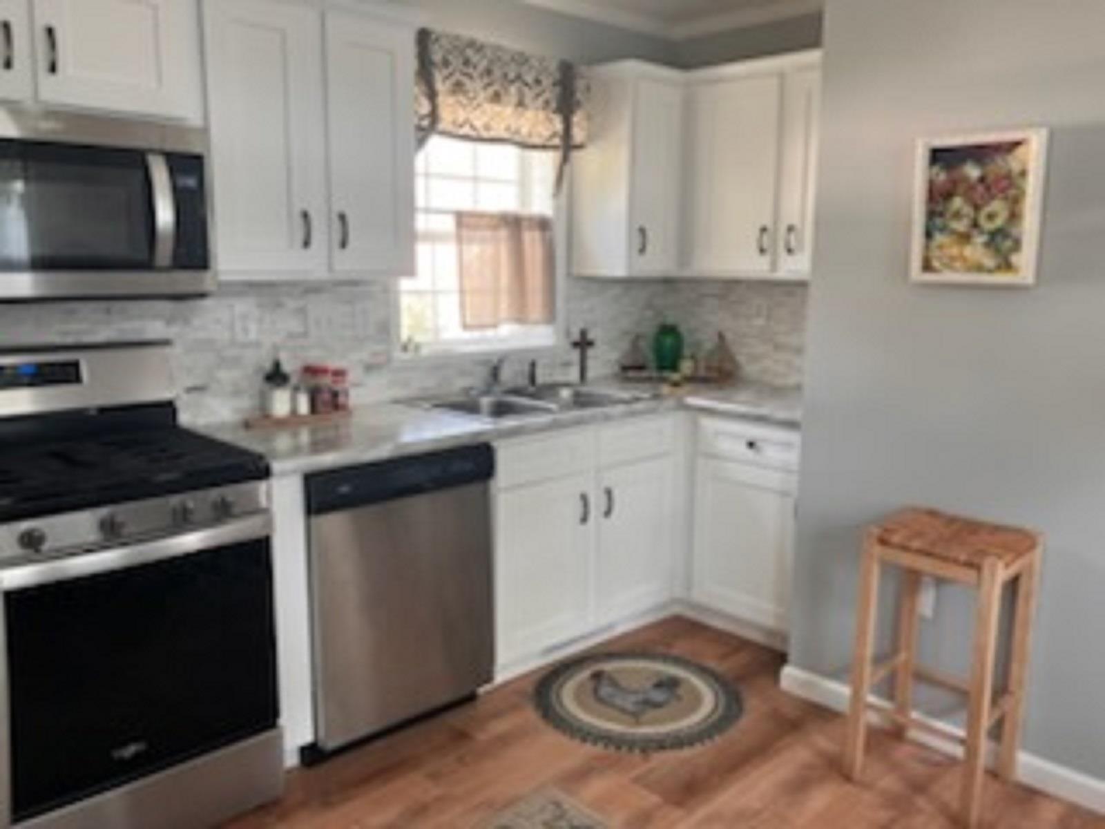 Single Family Old Country Road  Suffolk County, NY 11901, MLS-865948-17