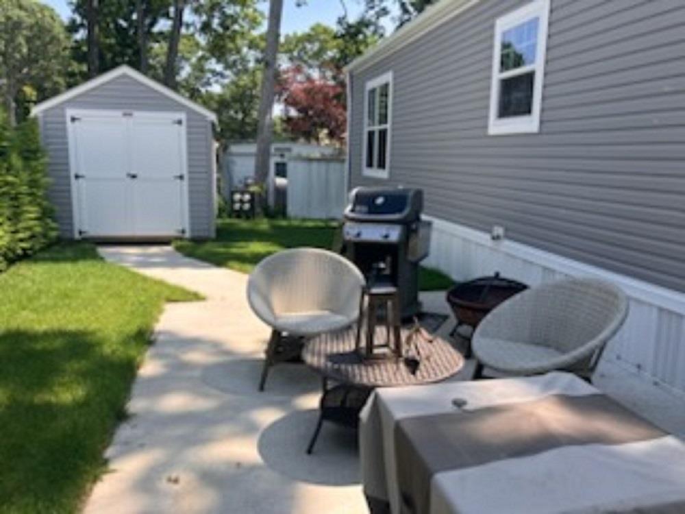 Single Family Old Country Road  Suffolk County, NY 11901, MLS-865948-3