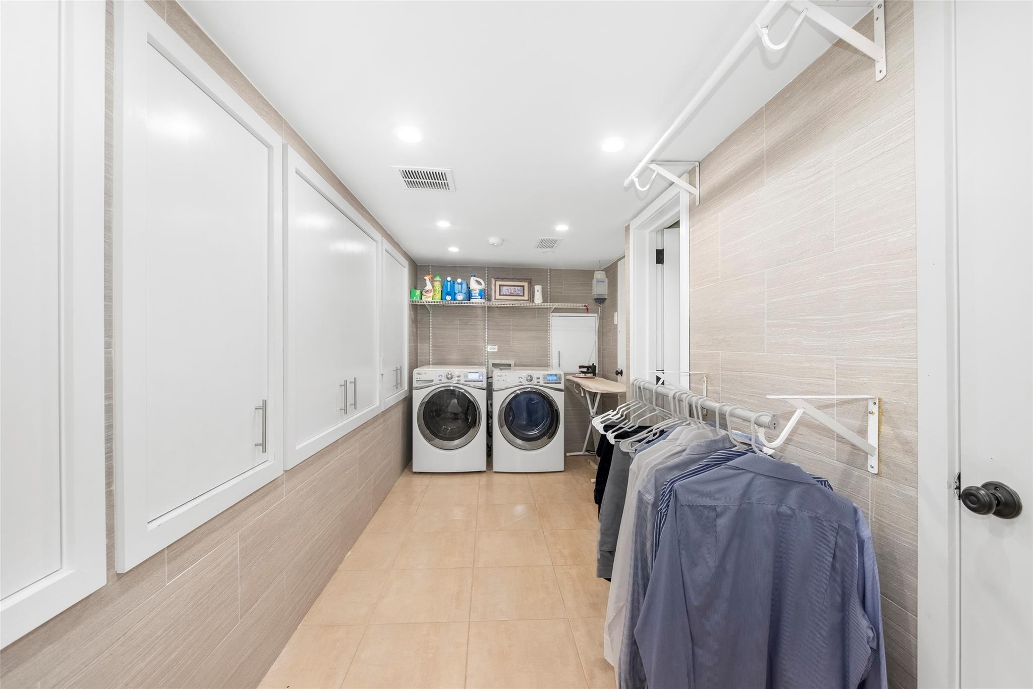 Single Family 87th Street  Queens, NY 11414, MLS-865958-26