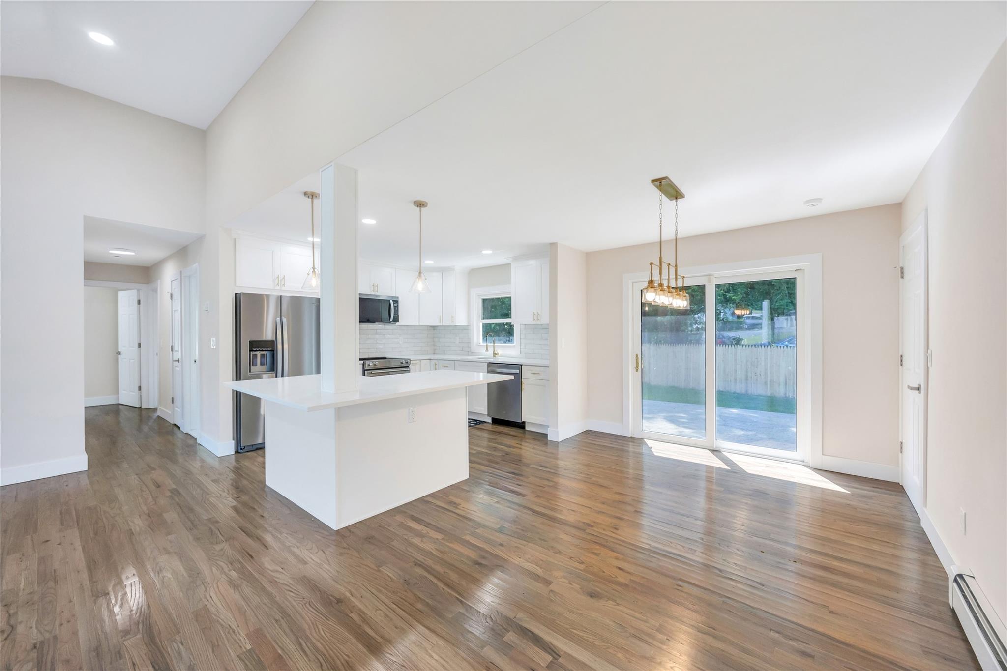 Single Family Bay  Suffolk County, NY 11772, MLS-865970-12