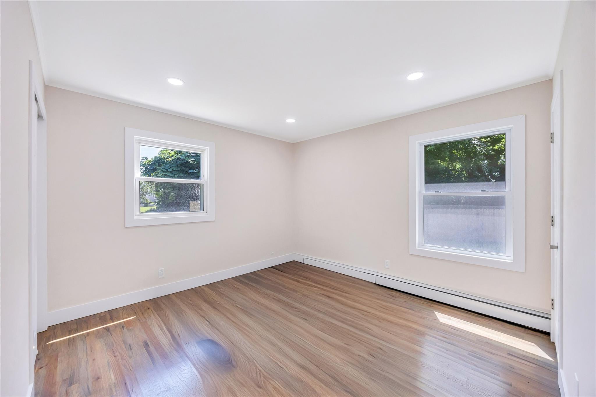 Single Family Bay  Suffolk County, NY 11772, MLS-865970-26