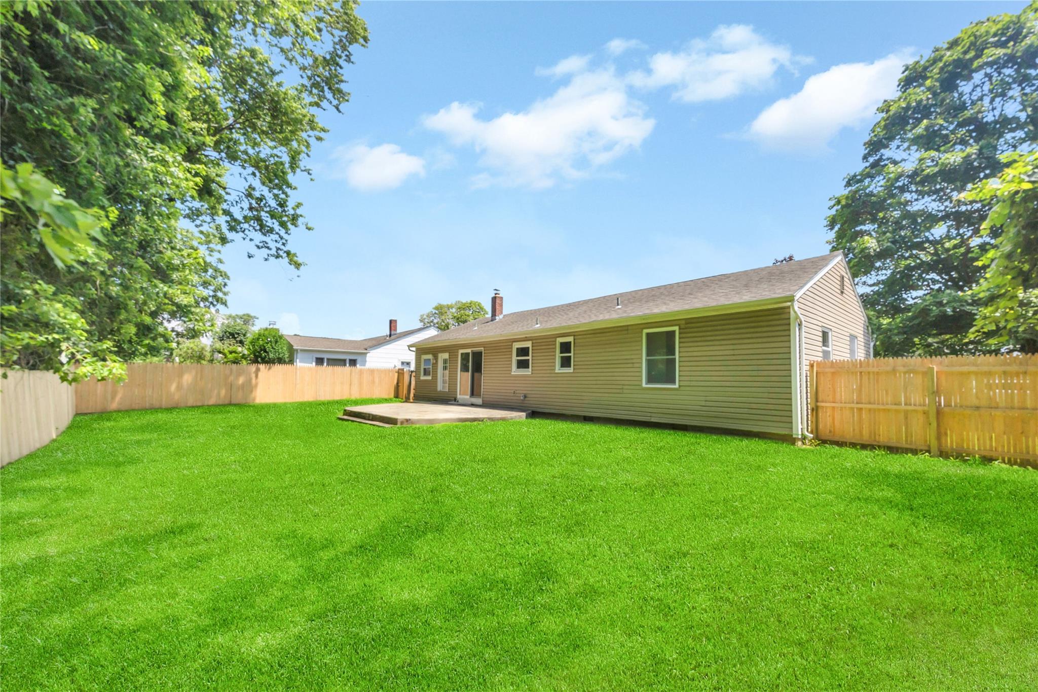 Single Family Bay  Suffolk County, NY 11772, MLS-865970-4