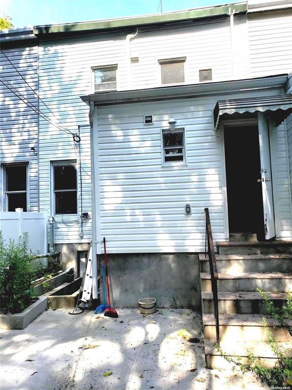 Single Family 110th  Queens, NY 11418, MLS-865972-2