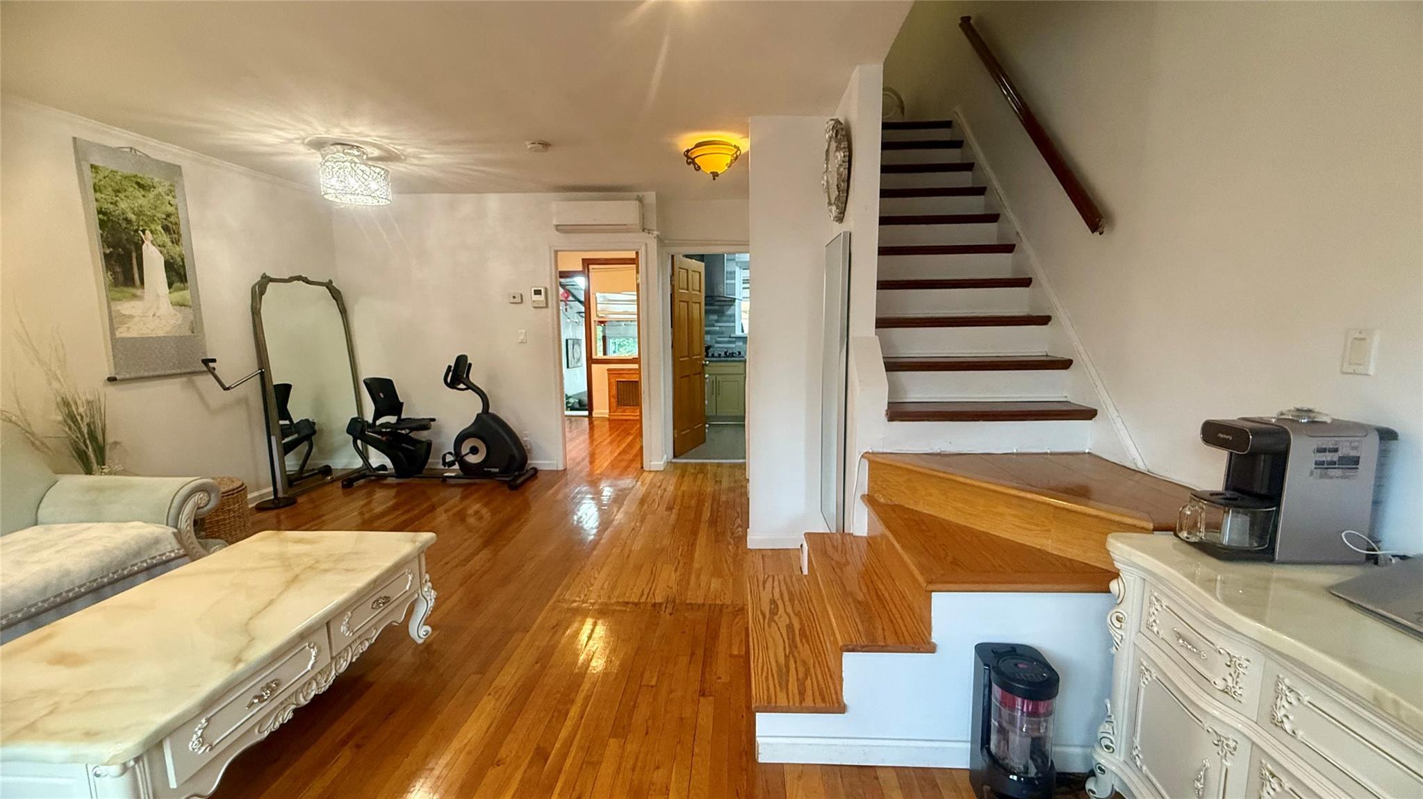 Single Family 64th  Queens, NY 11367, MLS-865995-11