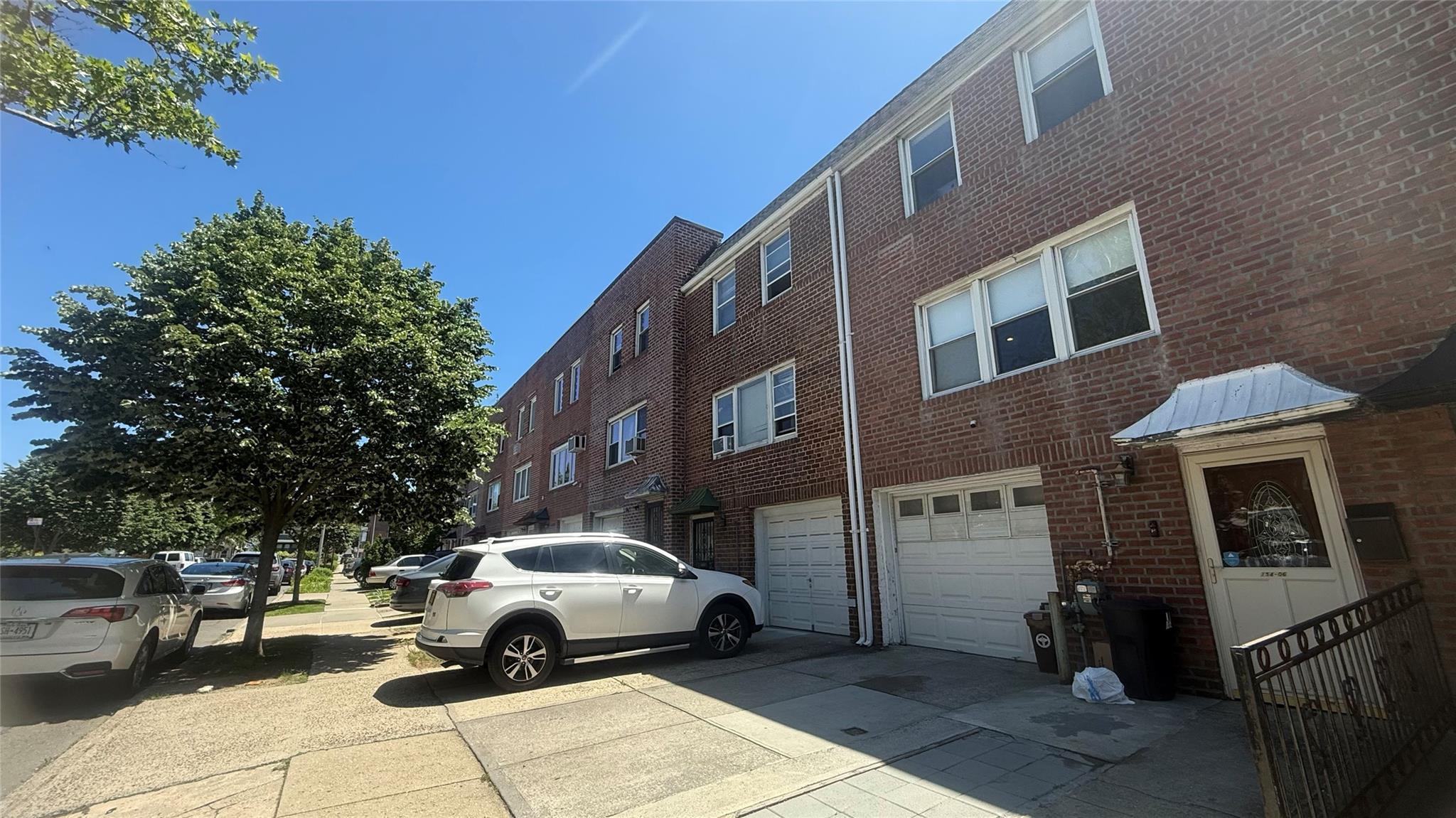 Single Family 64th  Queens, NY 11367, MLS-865995-2