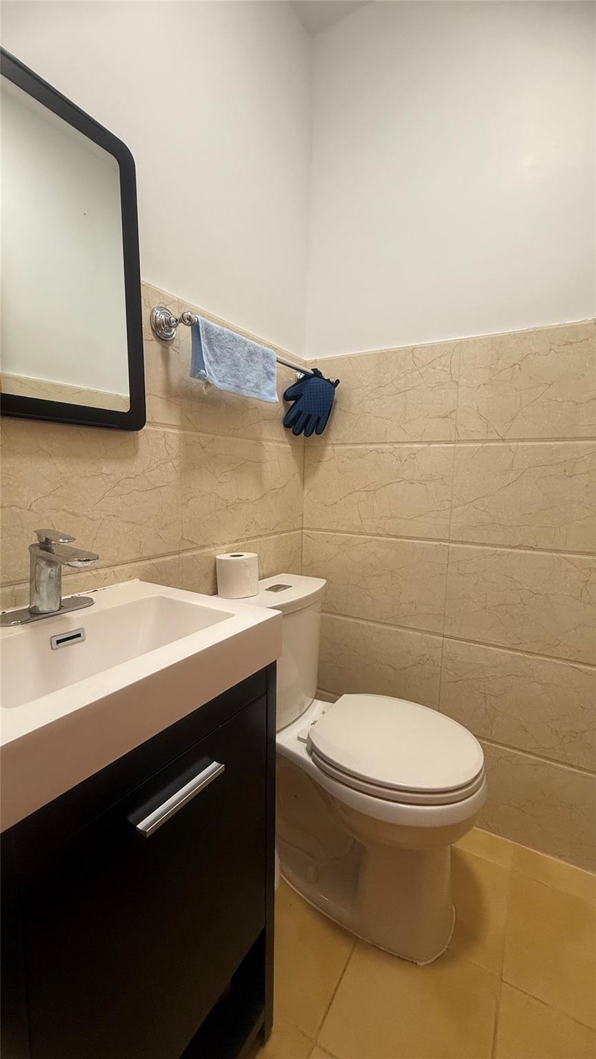 Single Family 64th  Queens, NY 11367, MLS-865995-8