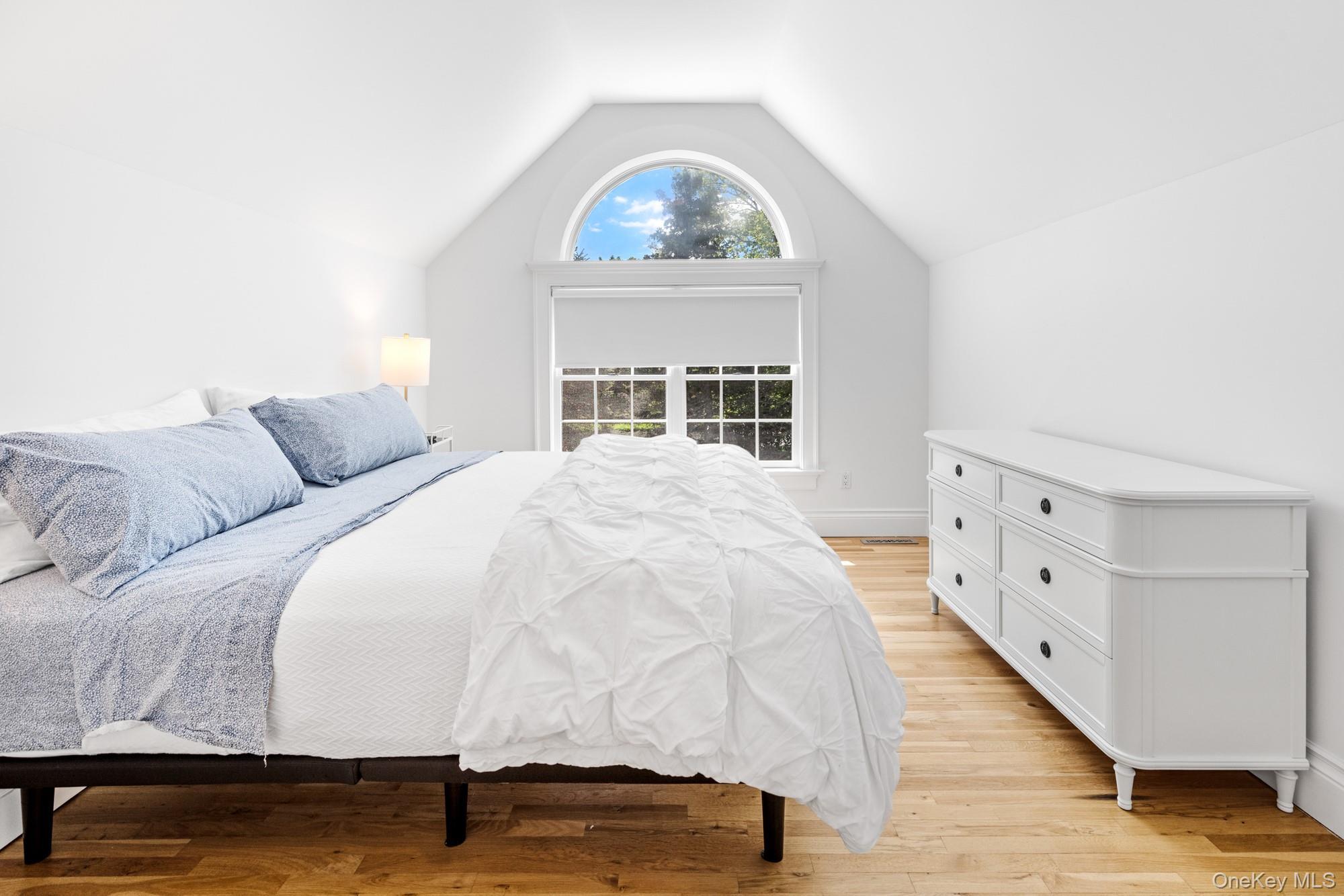 Single Family Lower 7 Ponds Suffolk County, NY 11976, MLS-866002-21