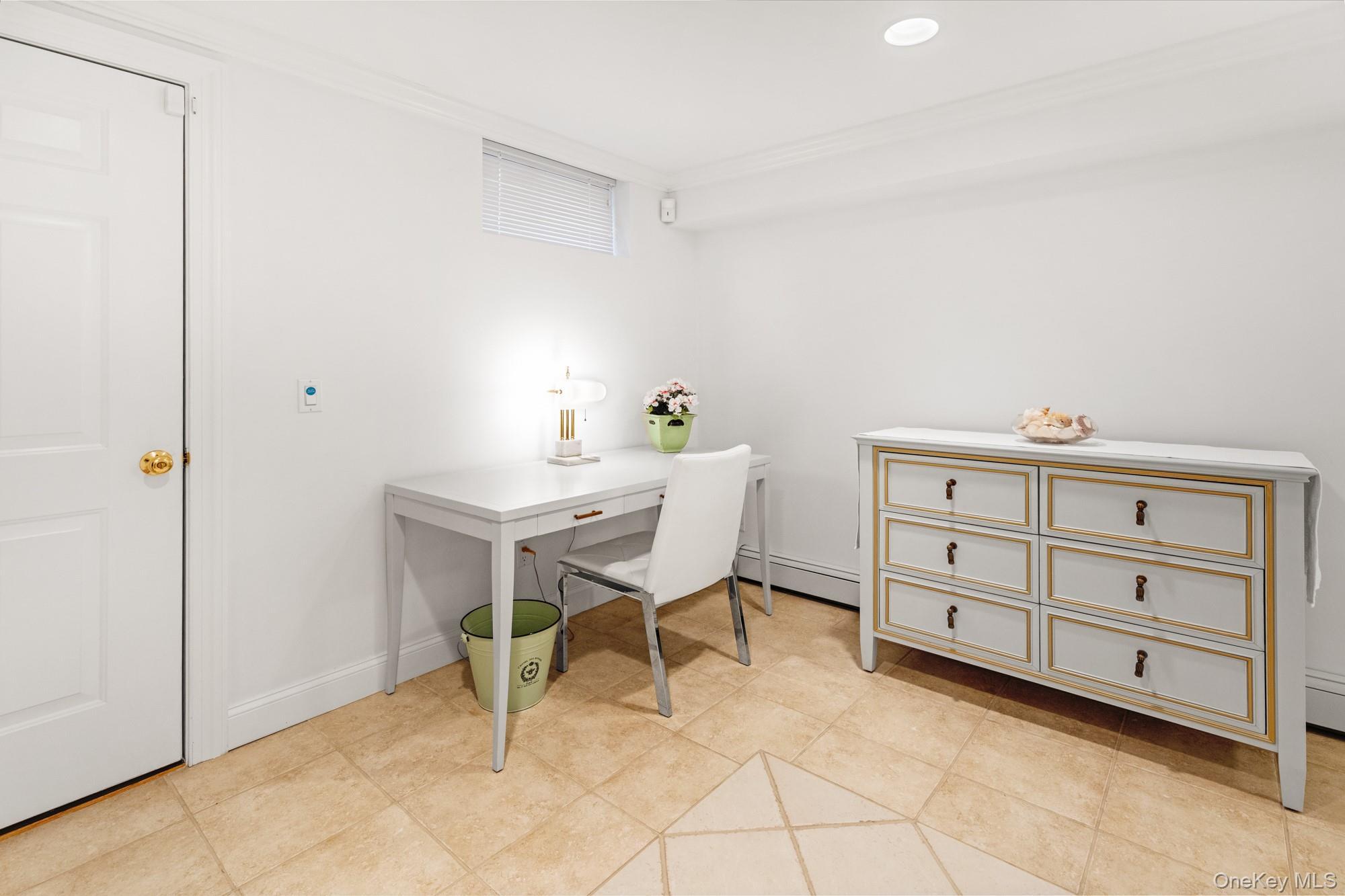 Single Family Lower 7 Ponds Suffolk County, NY 11976, MLS-866002-29