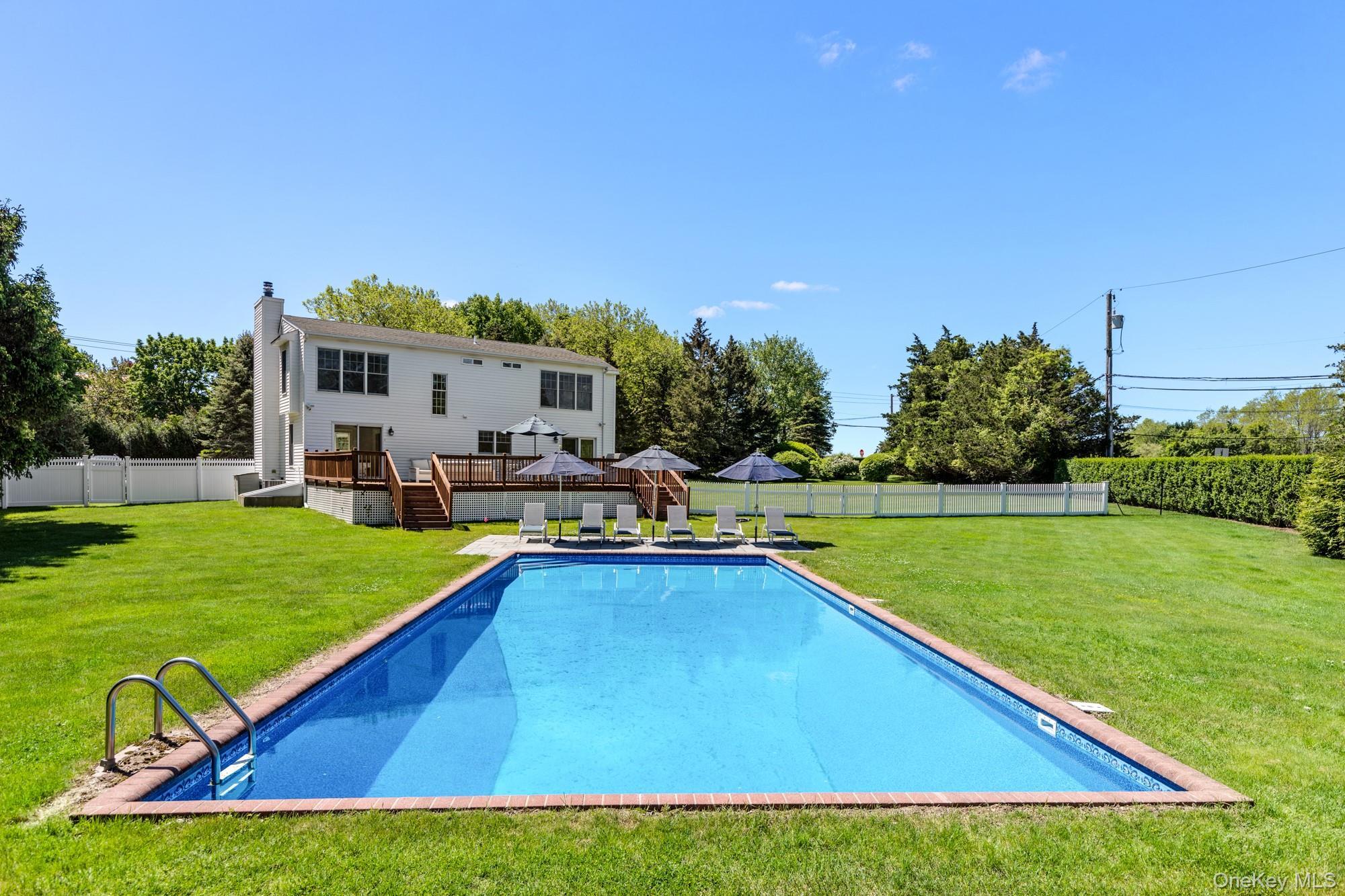 Single Family Lower 7 Ponds Suffolk County, NY 11976, MLS-866002-33