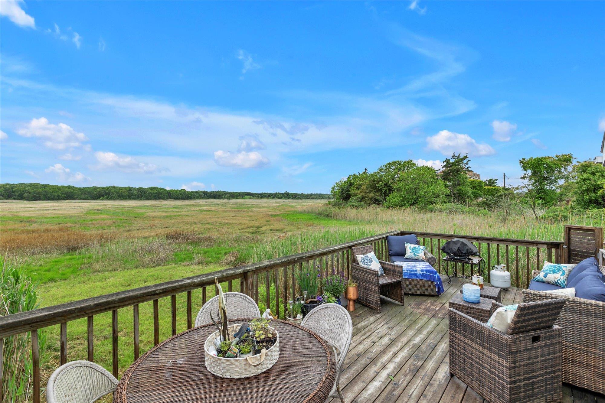 Single Family Makamah Beach  Suffolk County, NY 11768, MLS-866004-20