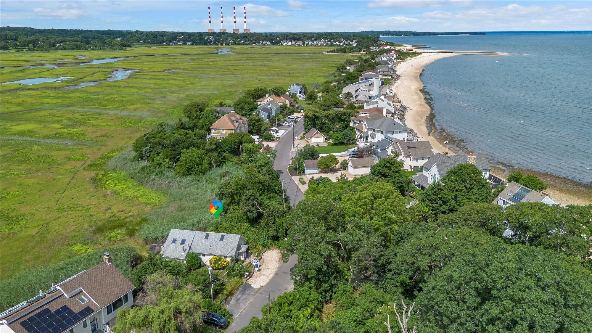 Single Family Makamah Beach  Suffolk County, NY 11768, MLS-866004-34