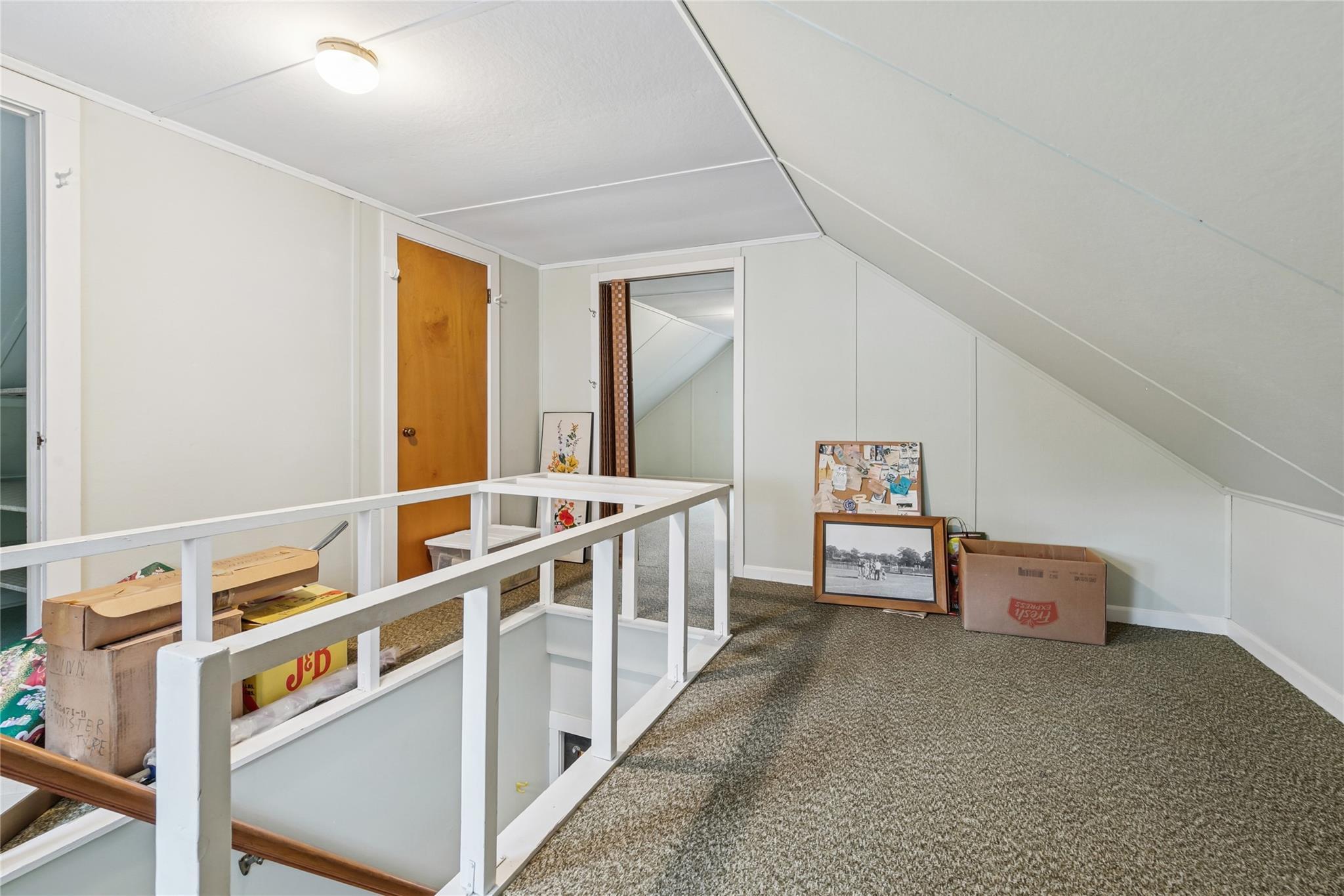 Single Family Woodhull  Suffolk County, NY 11901, MLS-866006-17