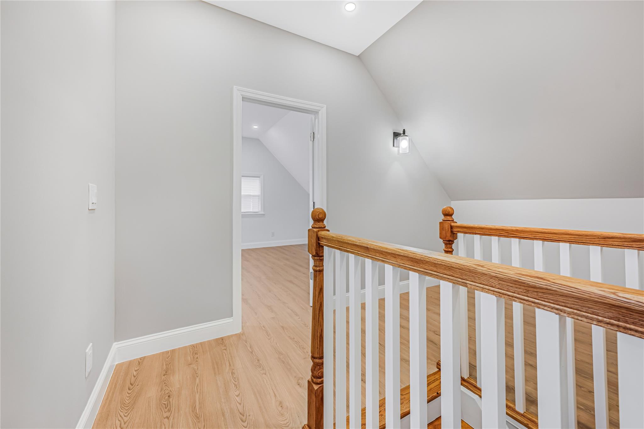 Single Family Dorchester  Nassau County, NY 11530, MLS-866012-11
