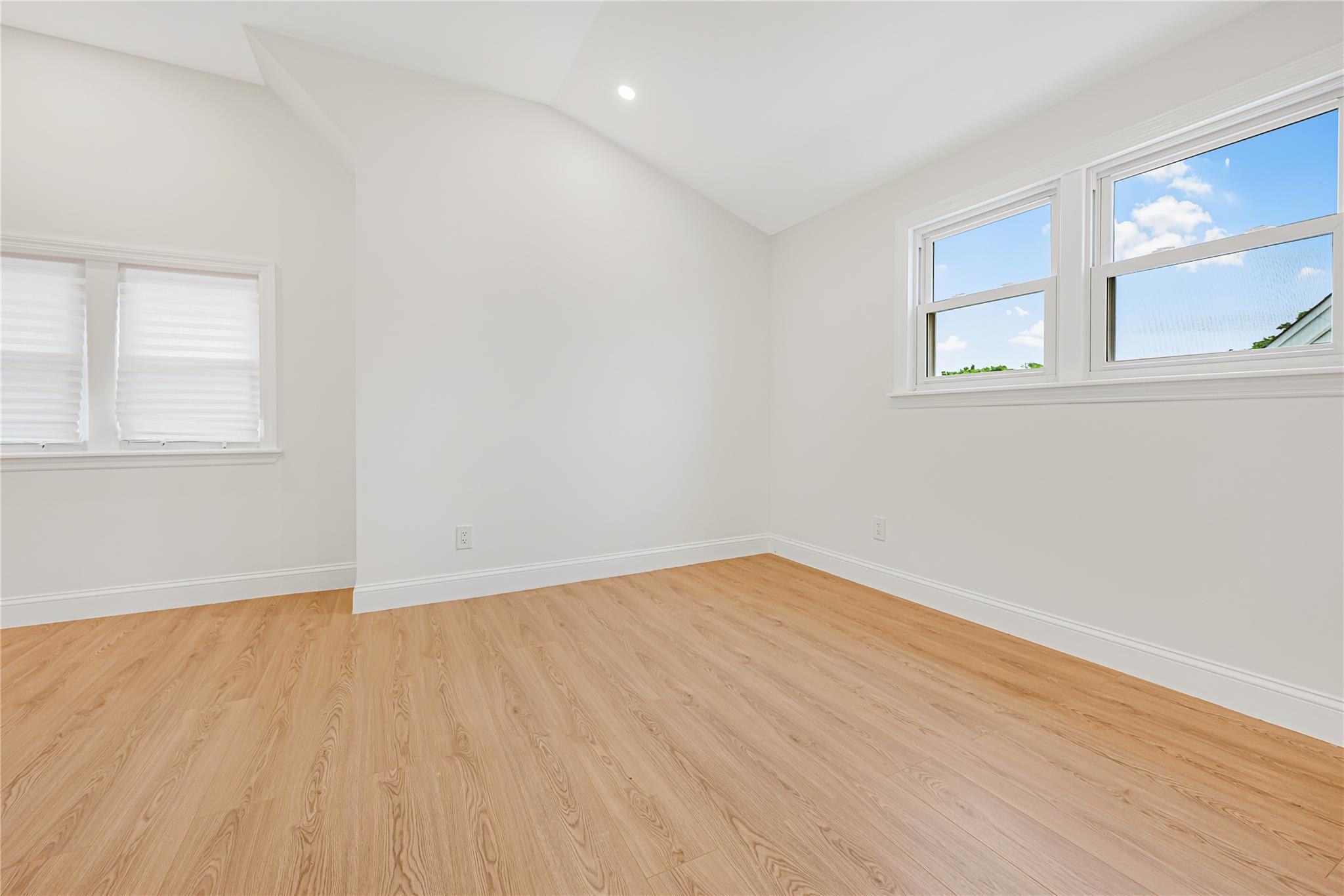 Single Family Dorchester  Nassau County, NY 11530, MLS-866012-8