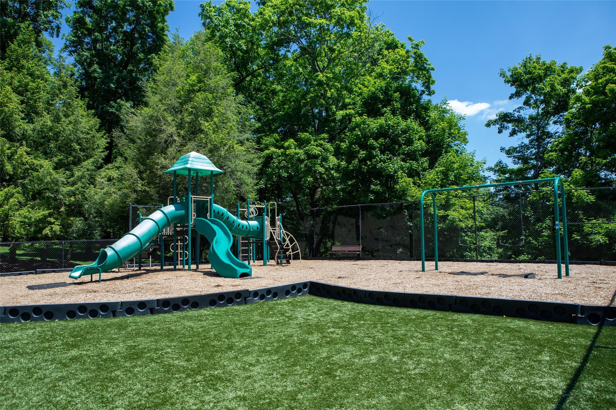 Single Family Berkley  Westchester County, NY 10510, MLS-866019-32