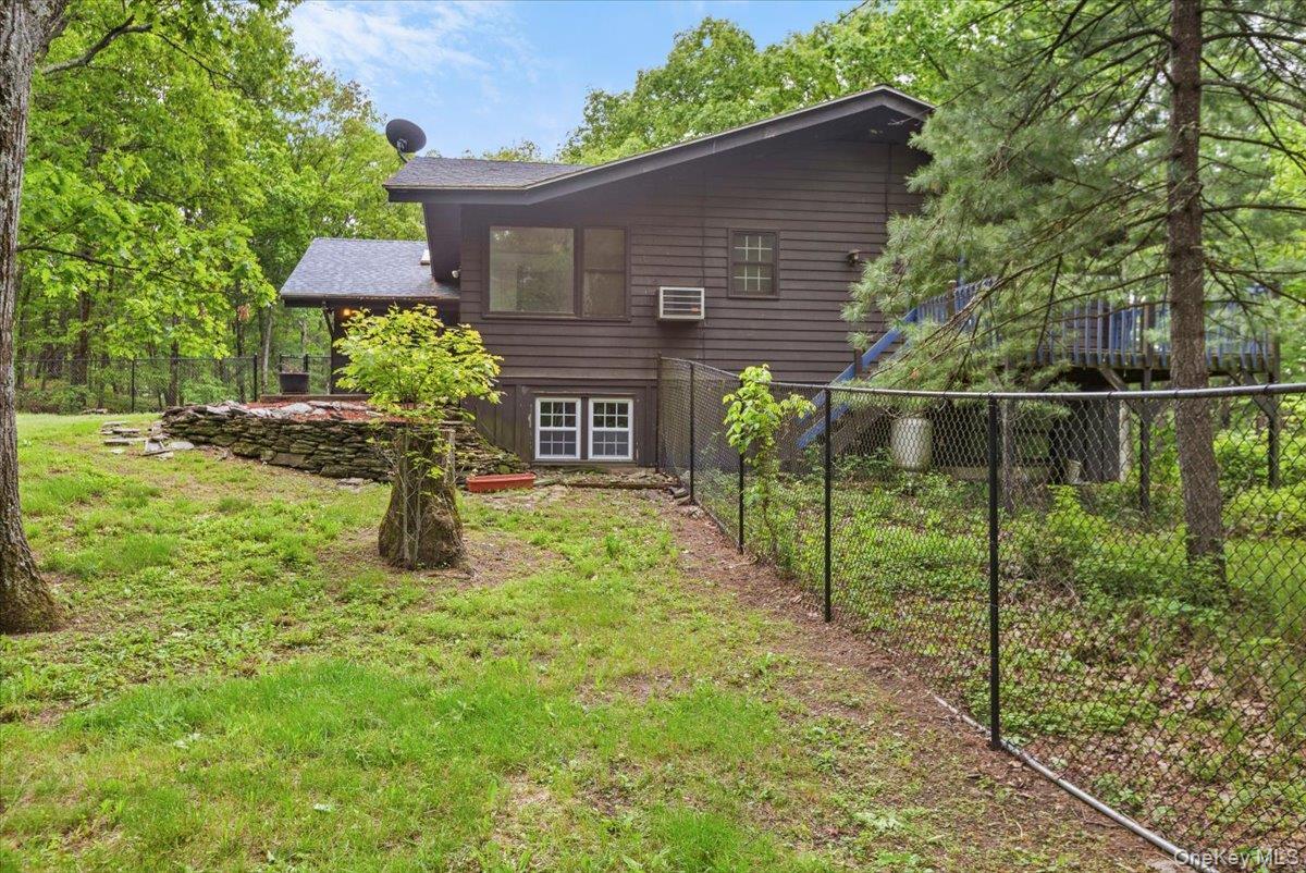 Single Family Schnackenberg  Columbia County, NY 12075, MLS-866033-36