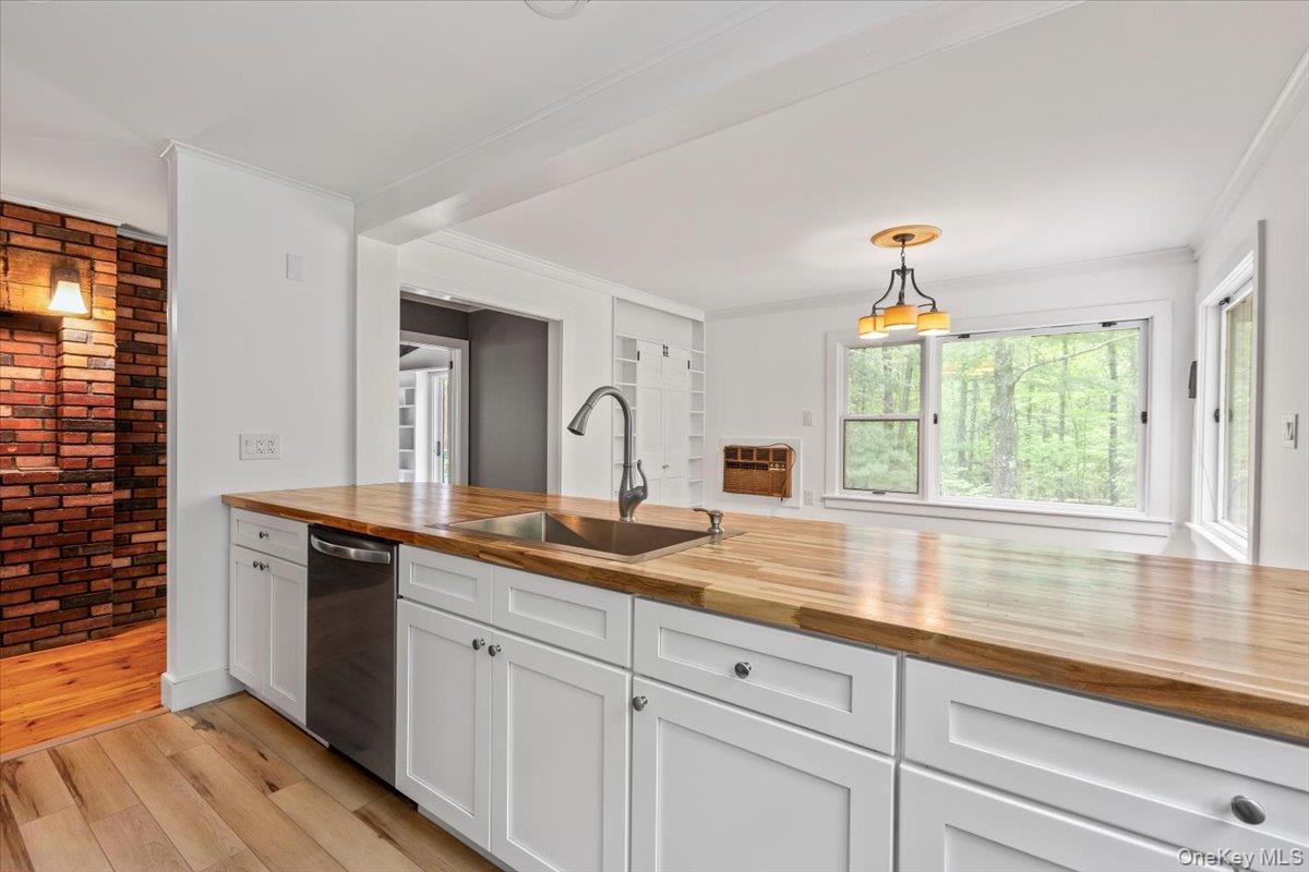 Single Family Schnackenberg  Columbia County, NY 12075, MLS-866033-7