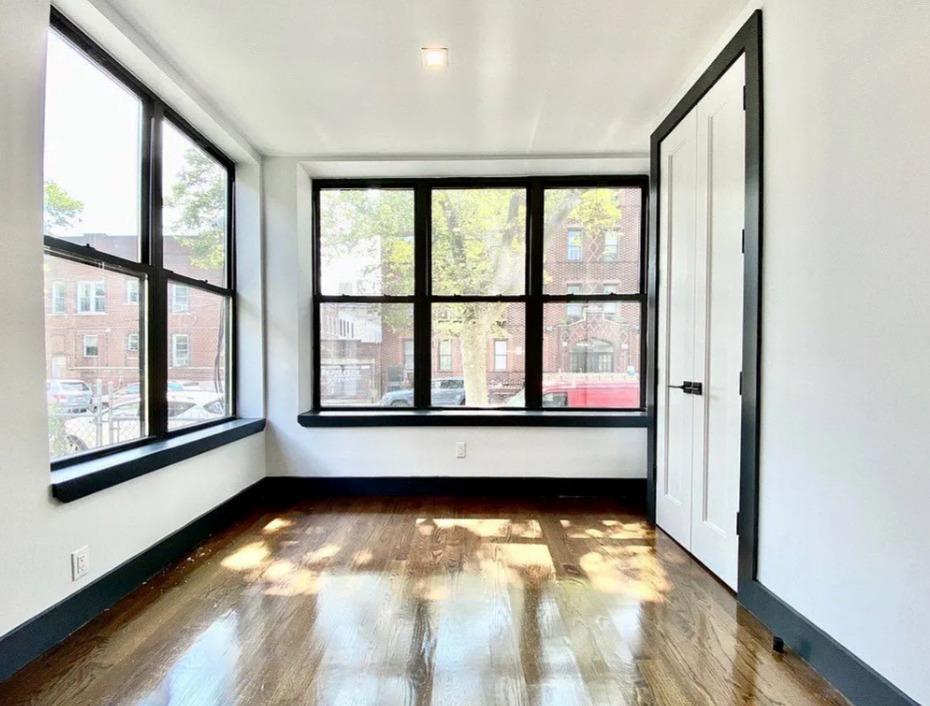 Single Family 94th  Brooklyn, NY 11212, MLS-866050-11