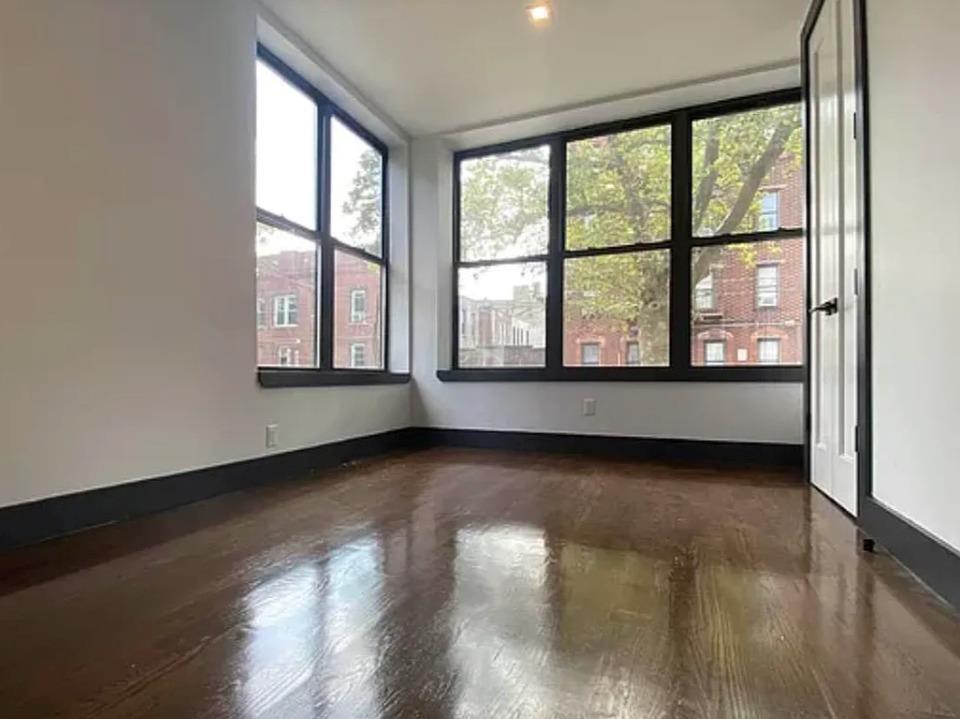 Single Family 94th  Brooklyn, NY 11212, MLS-866050-8
