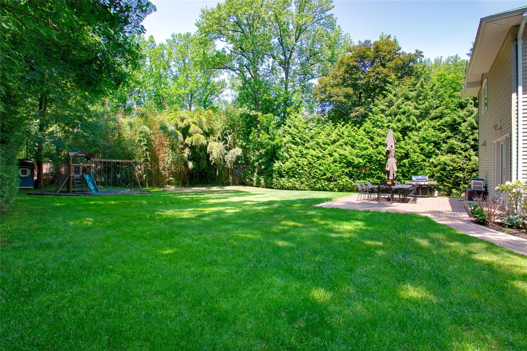 Single Family Rockwood  Nassau County, NY 11030, MLS-866061-25