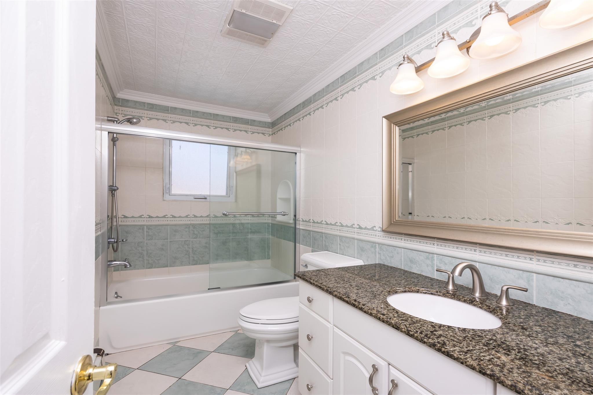 Single Family Knoll  Nassau County, NY 11545, MLS-866062-16