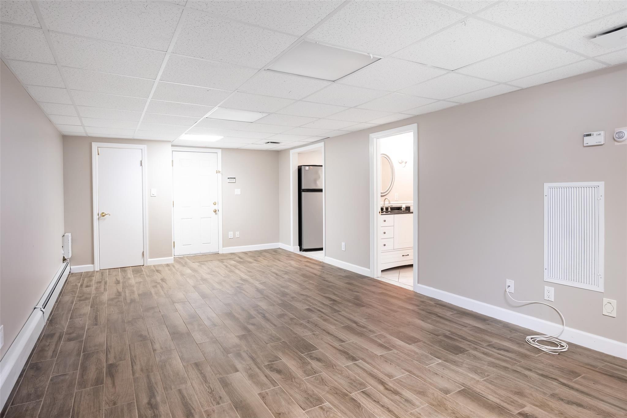 Single Family Knoll  Nassau County, NY 11545, MLS-866062-17