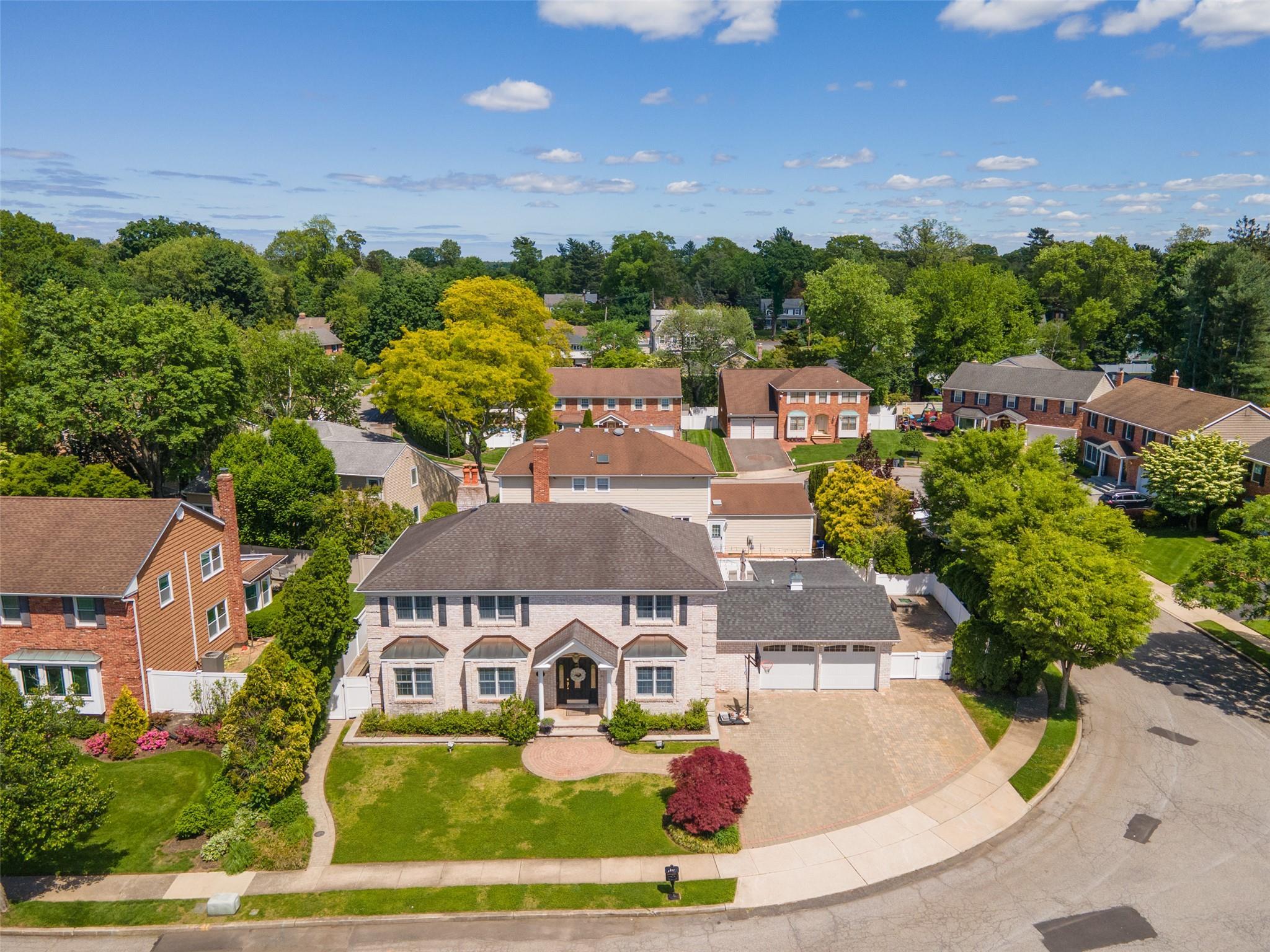 Single Family Knoll  Nassau County, NY 11545, MLS-866062-28