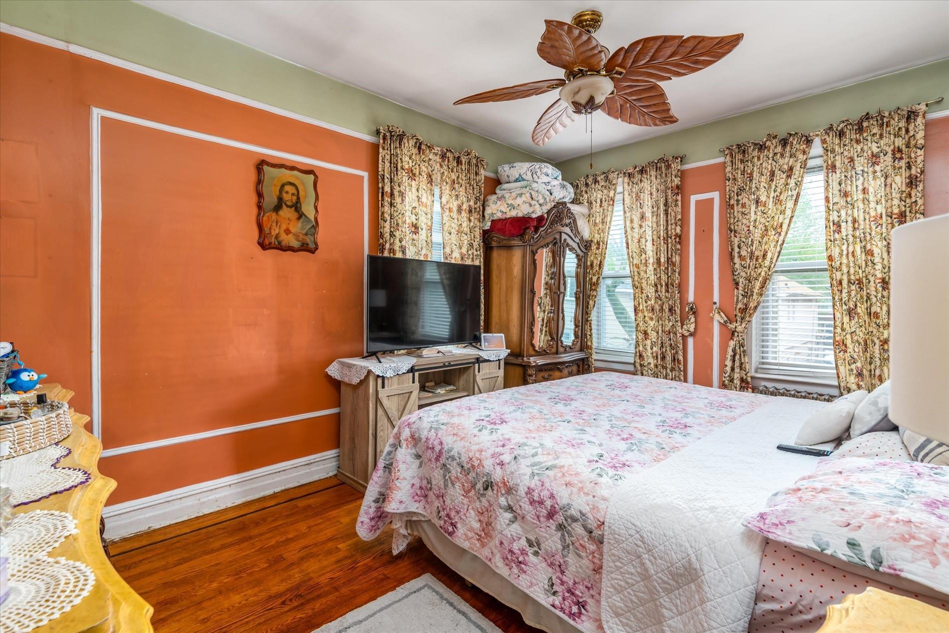 Single Family 35th  Brooklyn, NY 11210, MLS-866076-8