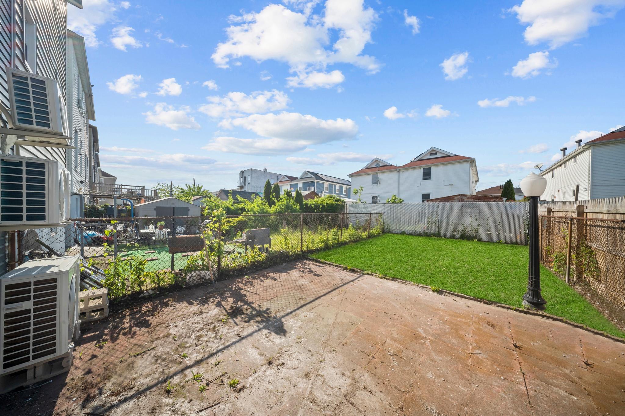 Single Family Almeda  Queens, NY 11692, MLS-866077-18