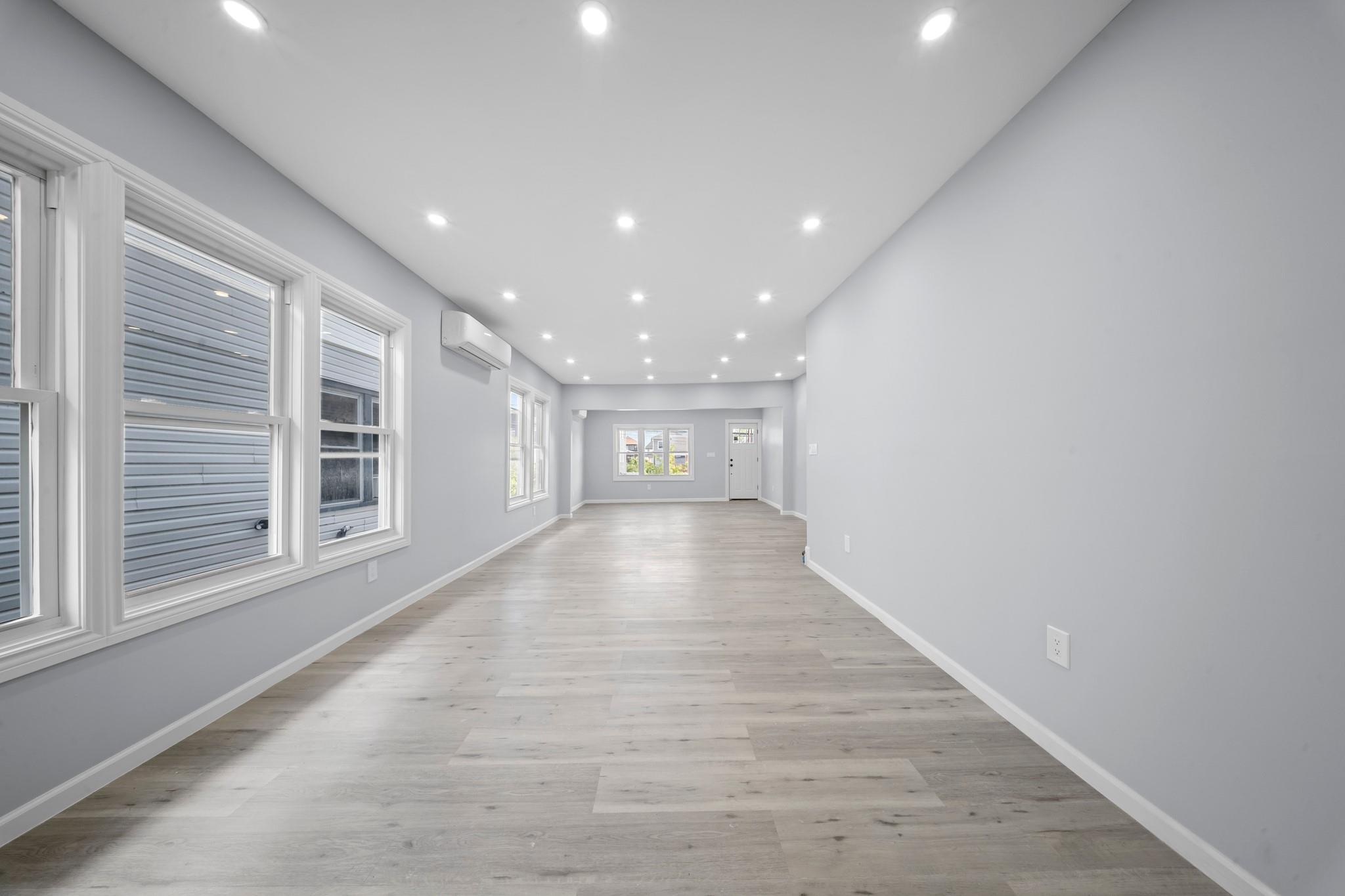 Single Family Almeda  Queens, NY 11692, MLS-866077-8