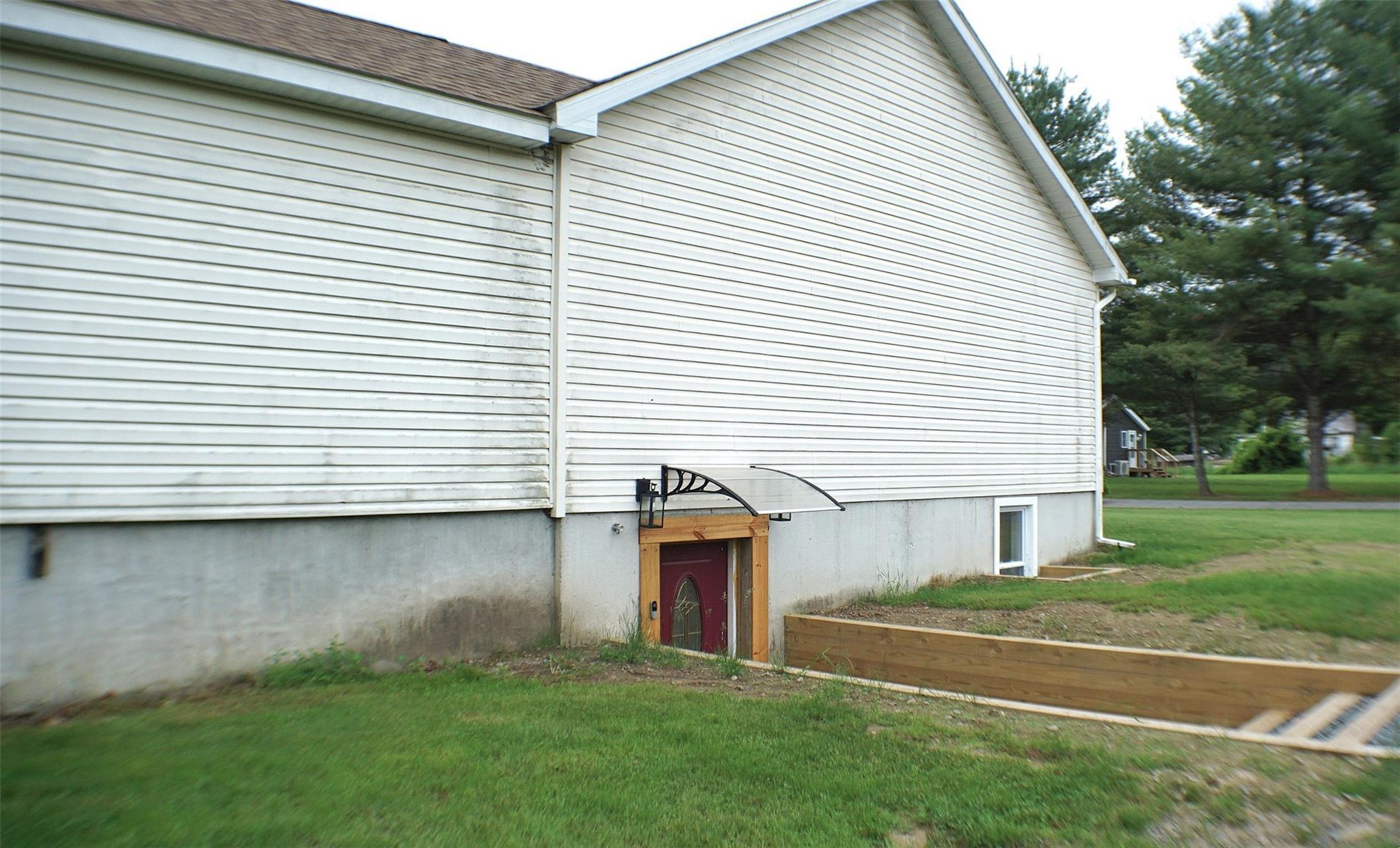 Single Family Saunders  Ulster County, NY 12489, MLS-866106-7
