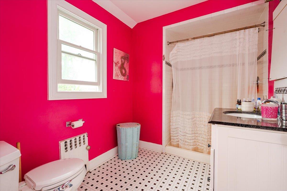Single Family Linden  Nassau County, NY 11598, MLS-866122-22