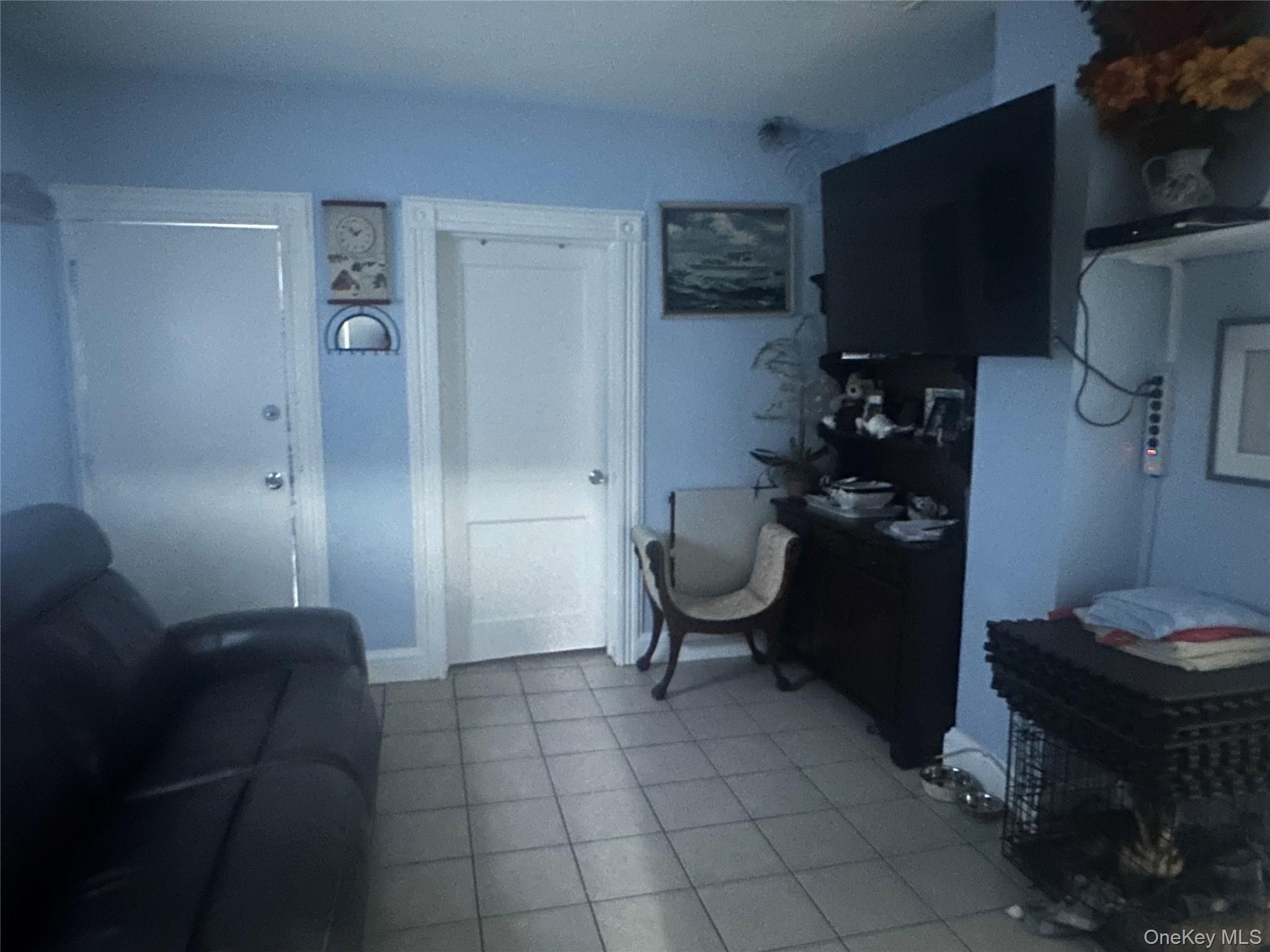 Single Family Oak  Westchester County, NY 10573, MLS-866131-10