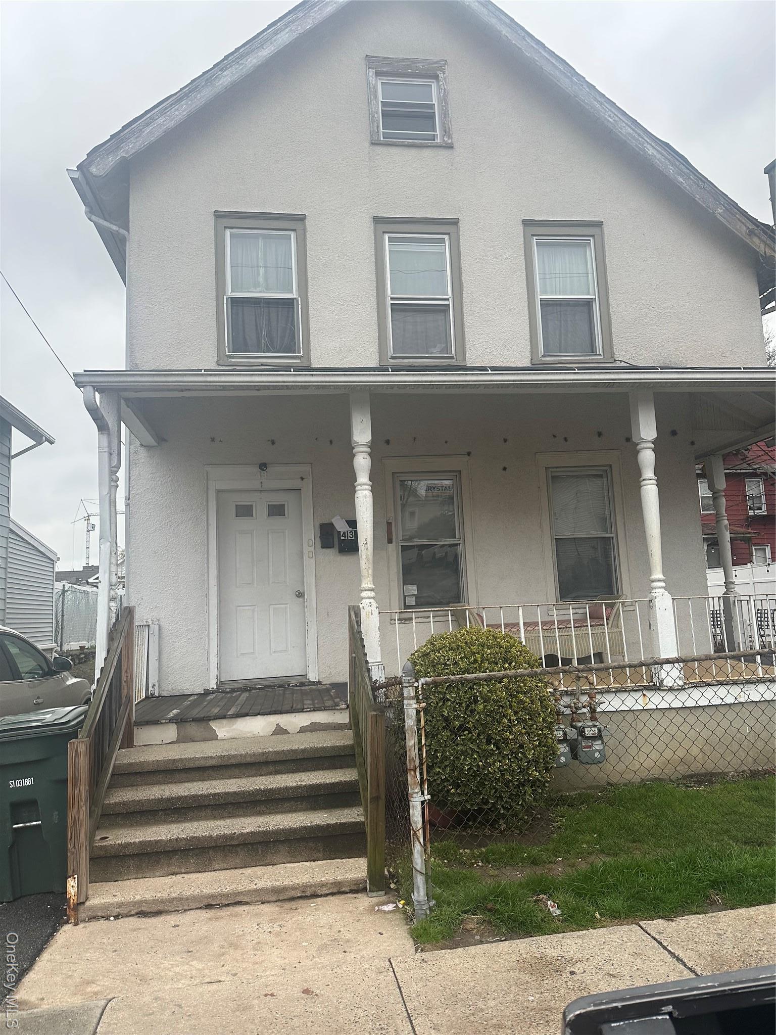 Single Family Oak  Westchester County, NY 10573, MLS-866131-2