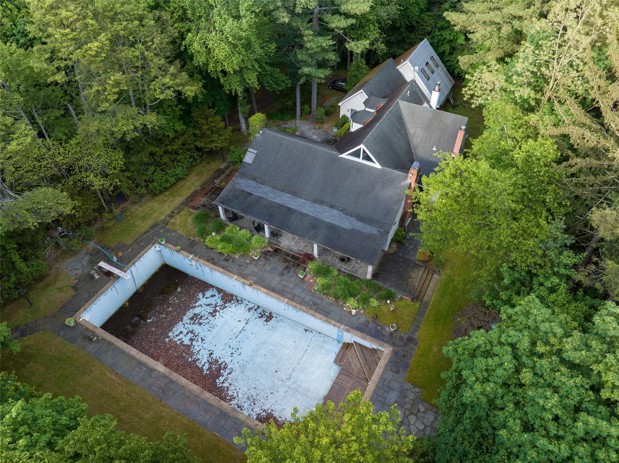 Single Family Woodstock  Nassau County, NY 11771, MLS-866177-7