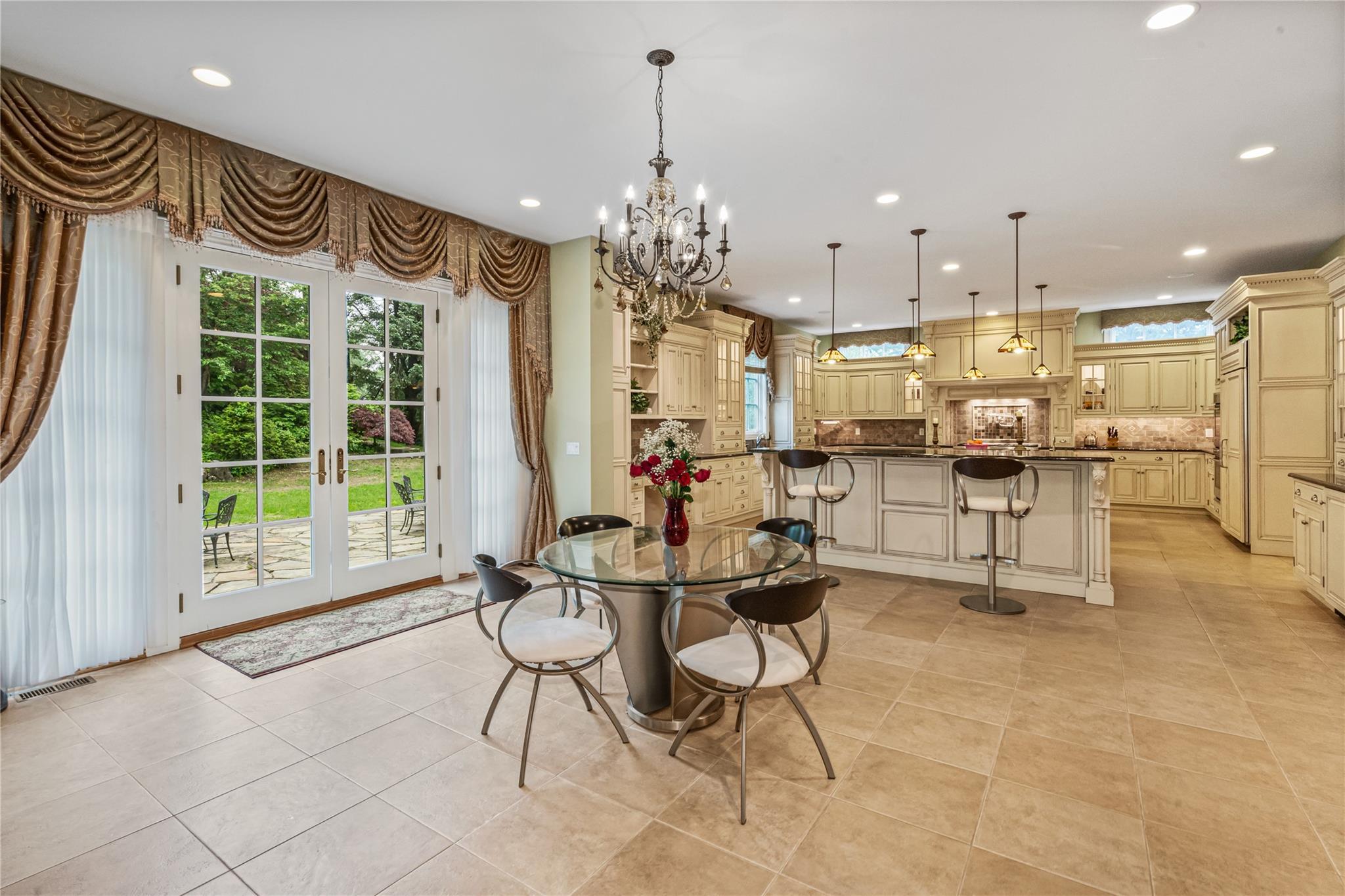 Single Family Westgate Rd  Nassau County, NY 11791, MLS-866193-13
